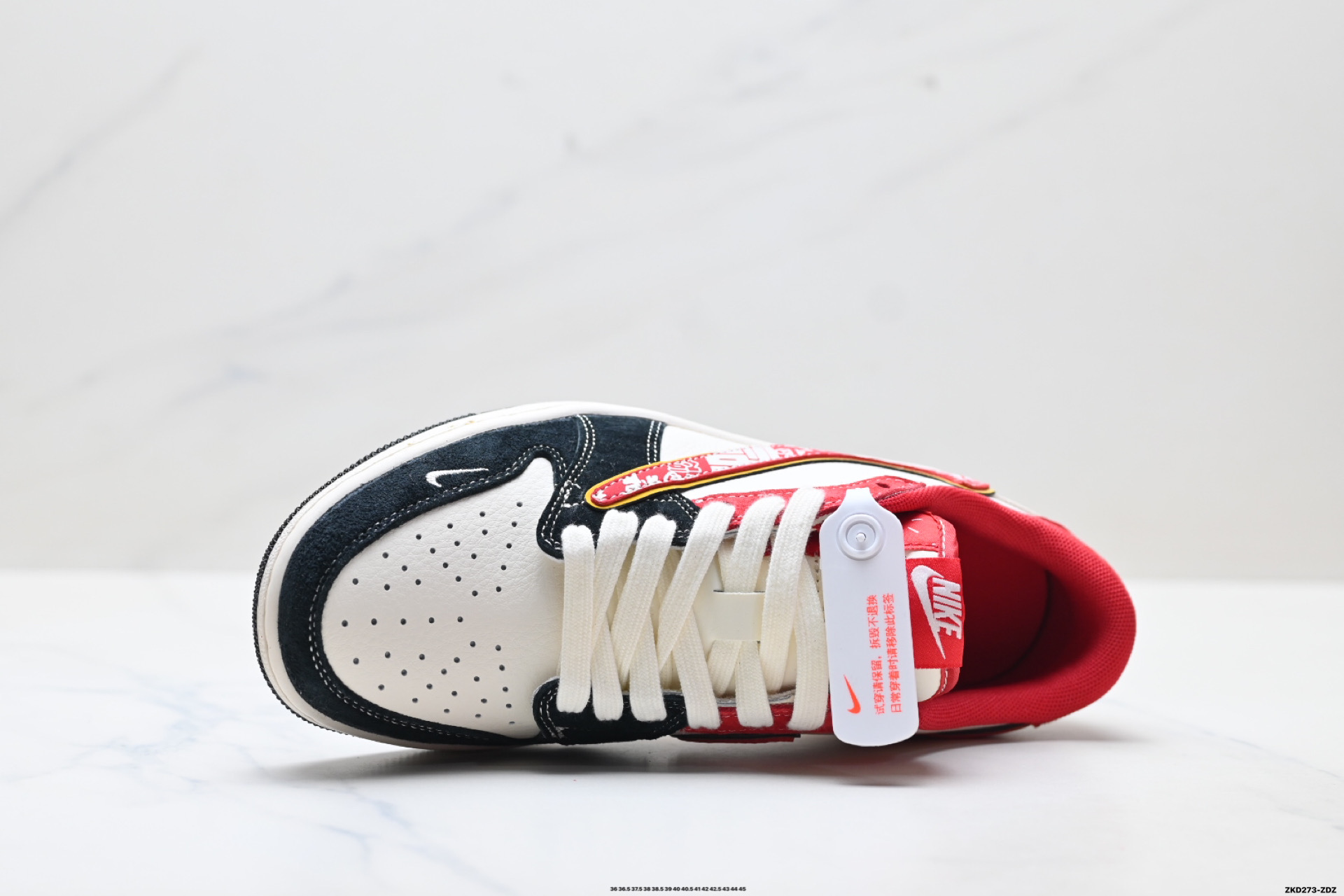 Nike Air Jordan 1 x Travis Scott AJ1倒勾 乔一倒钩 ‘DIY’定制 耐克 低帮文化篮球鞋 HG0026-025