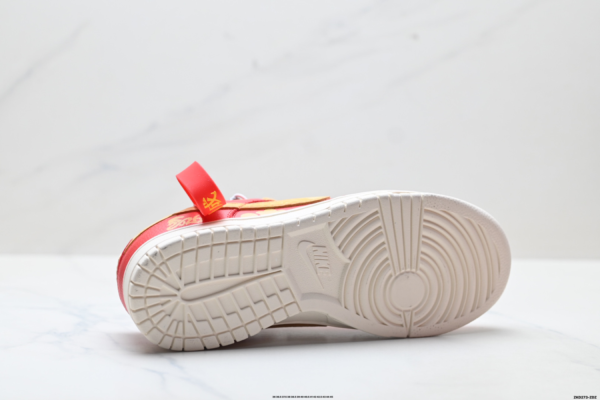 Nike Dunk Low Retro ‘DIY高端定制’耐克 低帮休闲运动板鞋 HG0026-014-Top High Quatity Cheap Sneakers Fashion Clothing Clothes Bags handbags Shoes of all Brand wholesale With The best Quality And Beautiful Price from China Factory Chinese suppliers wholesaler seller Nike Dunk Low Retro ‘DIY高端定制’耐克 低帮休闲运动板鞋 HG0026-014