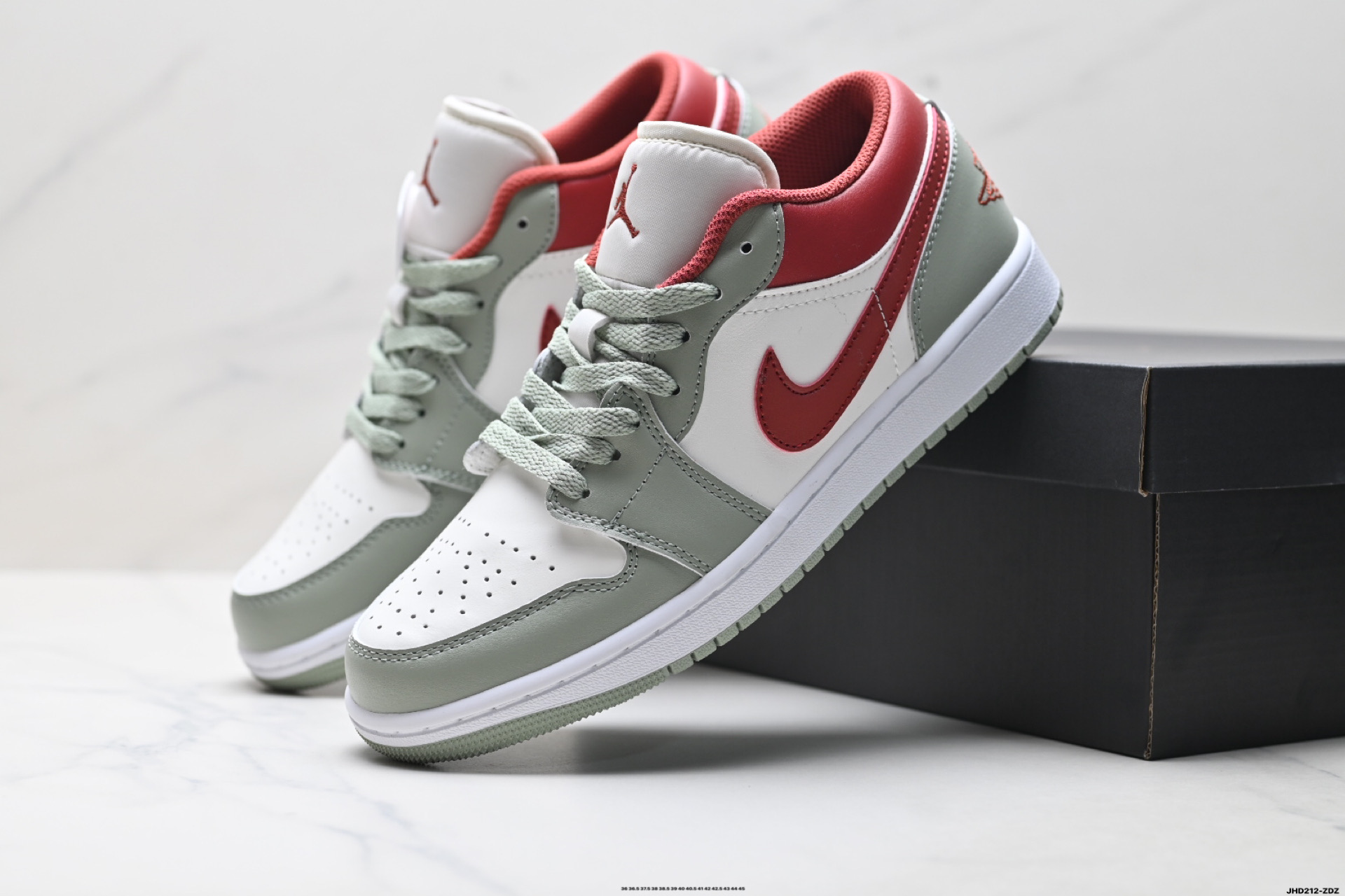 Nike Air Jordan 1 Low 耐克 AJ1乔1低帮休闲板鞋 553558-133-Top High Quatity Cheap Sneakers Fashion Clothing Clothes Bags handbags Shoes of all Brand wholesale With The best Quality And Beautiful Price from China Factory Chinese suppliers wholesaler seller Nike Air Jordan 1 Low 耐克 AJ1乔1低帮休闲板鞋 553558-133