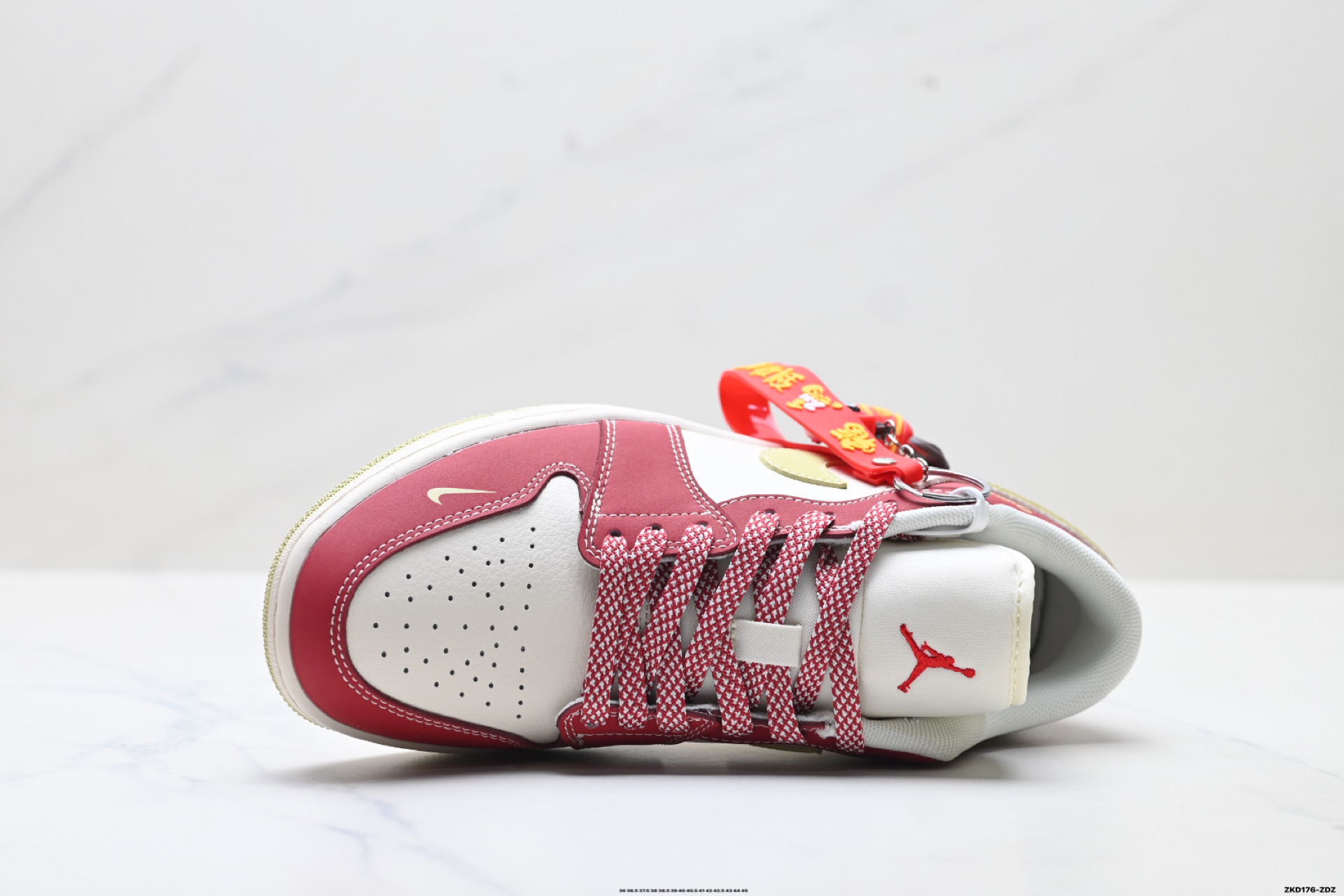 Nike Air Jordan 1 Low AJ1乔1低帮休闲板鞋 MZ9588-849-Top High Quatity Cheap Sneakers Fashion Clothing Clothes Bags handbags Shoes of all Brand wholesale With The best Quality And Beautiful Price from China Factory Chinese suppliers wholesaler seller Nike Air Jordan 1 Low AJ1乔1低帮休闲板鞋 MZ9588-849