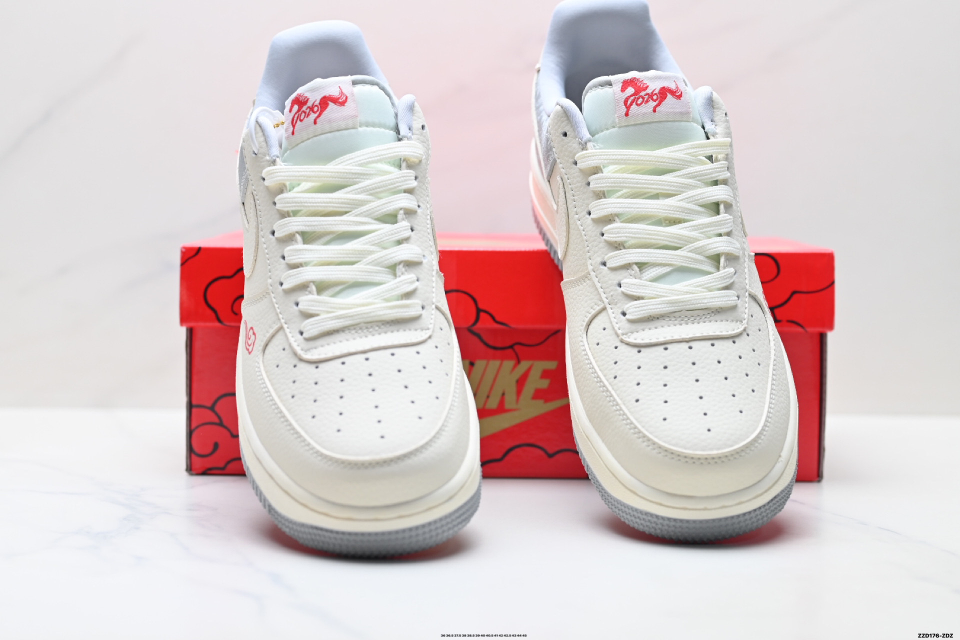 NIKE AIR FORCE 1‘07 LV8 DF0188-141
