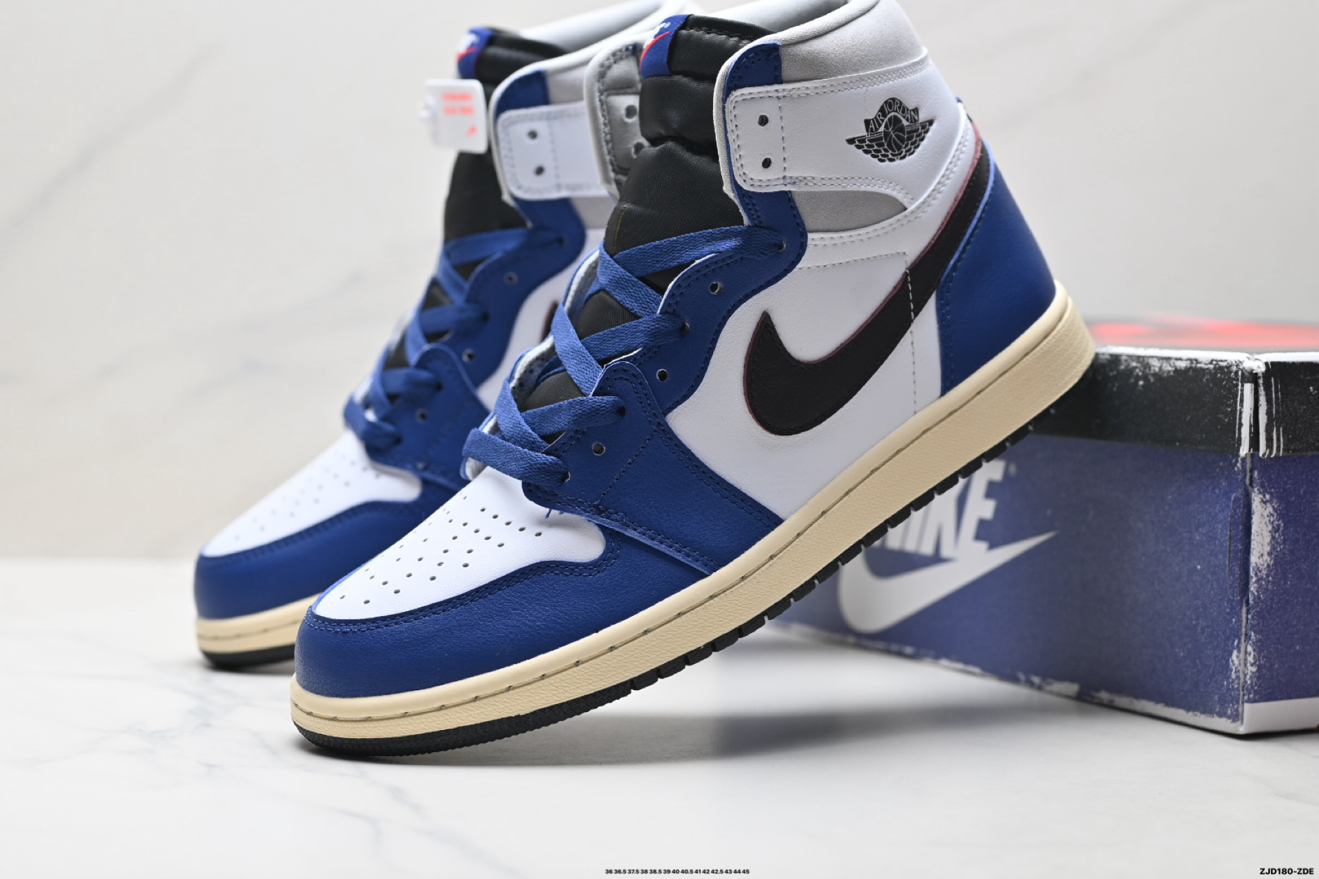 Nike Air Jordan 1 Retro High AJ1代迈克尔·乔丹高帮耐克经典复古百搭休闲文化运动篮球鞋 555088-611-Top High Quatity Cheap Sneakers Fashion Clothing Clothes Bags handbags Shoes of all Brand wholesale With The best Quality And Beautiful Price from China Factory Chinese suppliers wholesaler seller Nike Air Jordan 1 Retro High AJ1代迈克尔·乔丹高帮耐克经典复古百搭休闲文化运动篮球鞋 555088-611