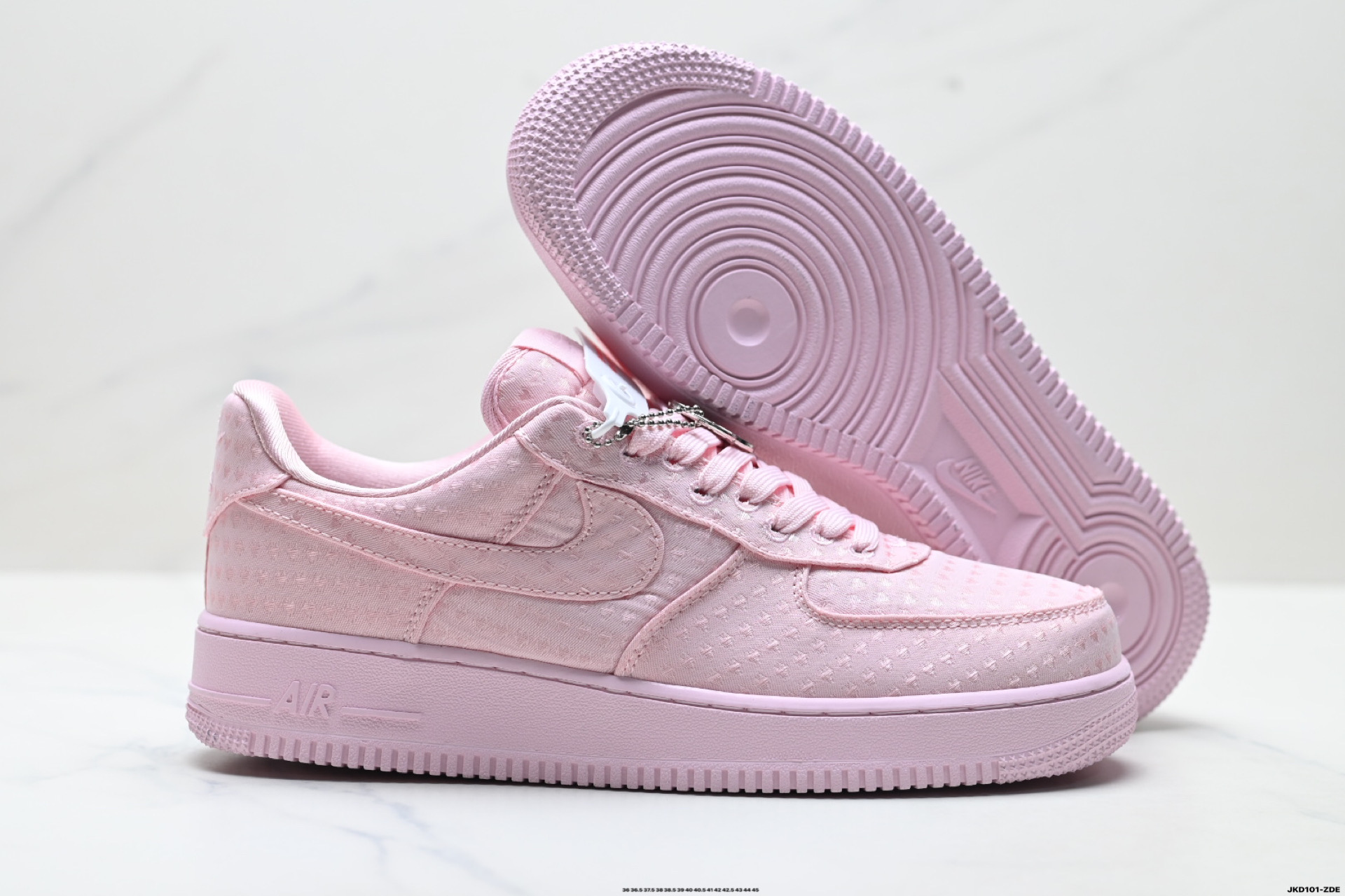 180 耐克Nike Air Force 1’07空军一号低帮百搭休闲运动板鞋 IQ9965-001-Chinese UA Cheap High Quatity Brand Clothes Bags handbags Sneakers wholesale wholesaler seller from China Factory suppliers Fashion Clothing Shoes best Quality Beautiful Price 180 耐克Nike Air Force 1’07空军一号低帮百搭休闲运动板鞋 IQ9965-001
