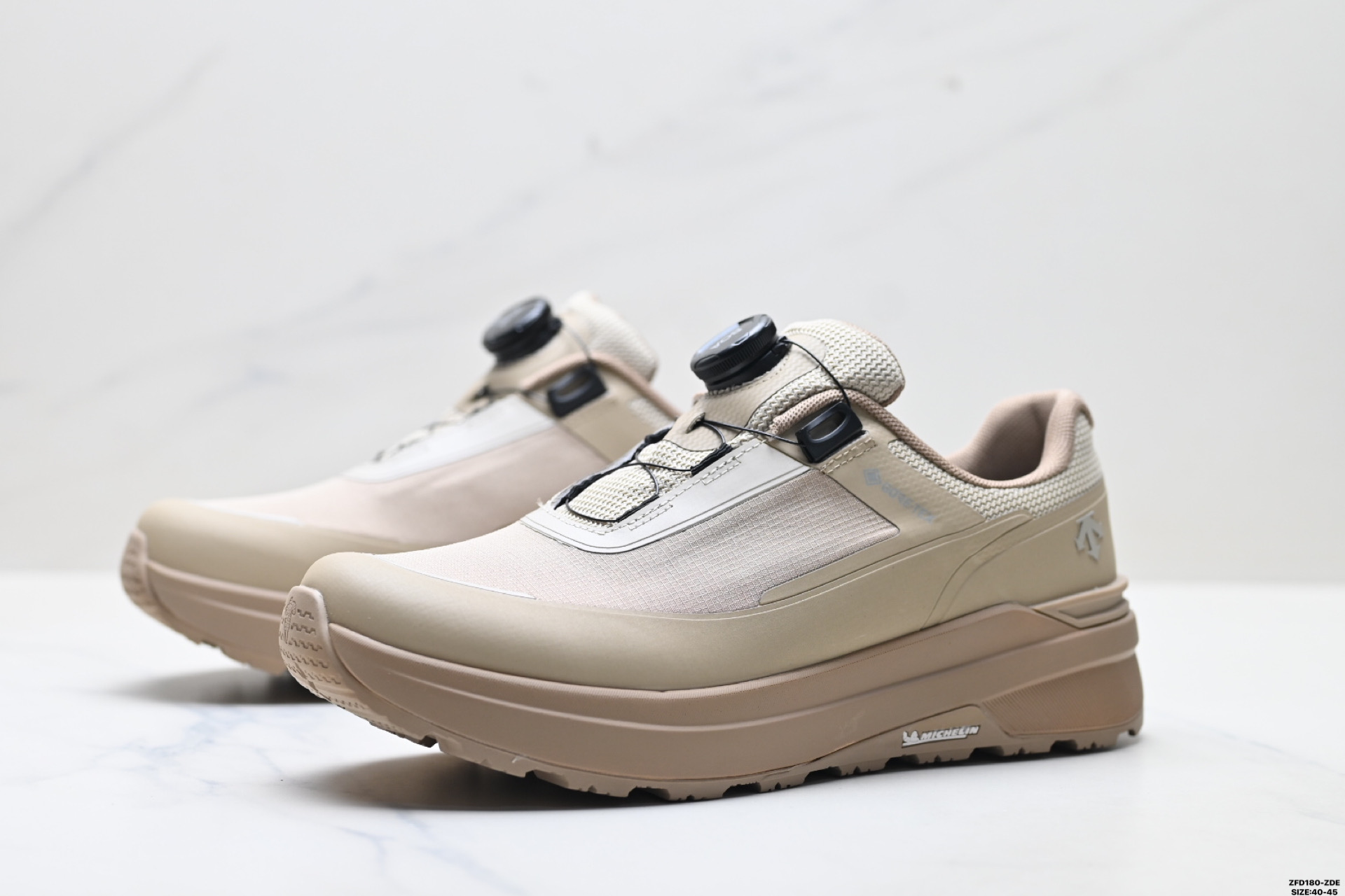 DESCENTE迪桑特ENERZITE男款PRIMER WIRE GTX 2.0透气运动跑鞋 D6131DSN34-Top High Quatity Cheap Sneakers Fashion Clothing Clothes Bags handbags Shoes of all Brand wholesale With The best Quality And Beautiful Price from China Factory Chinese suppliers wholesaler seller DESCENTE迪桑特ENERZITE男款PRIMER WIRE GTX 2.0透气运动跑鞋 D6131DSN34