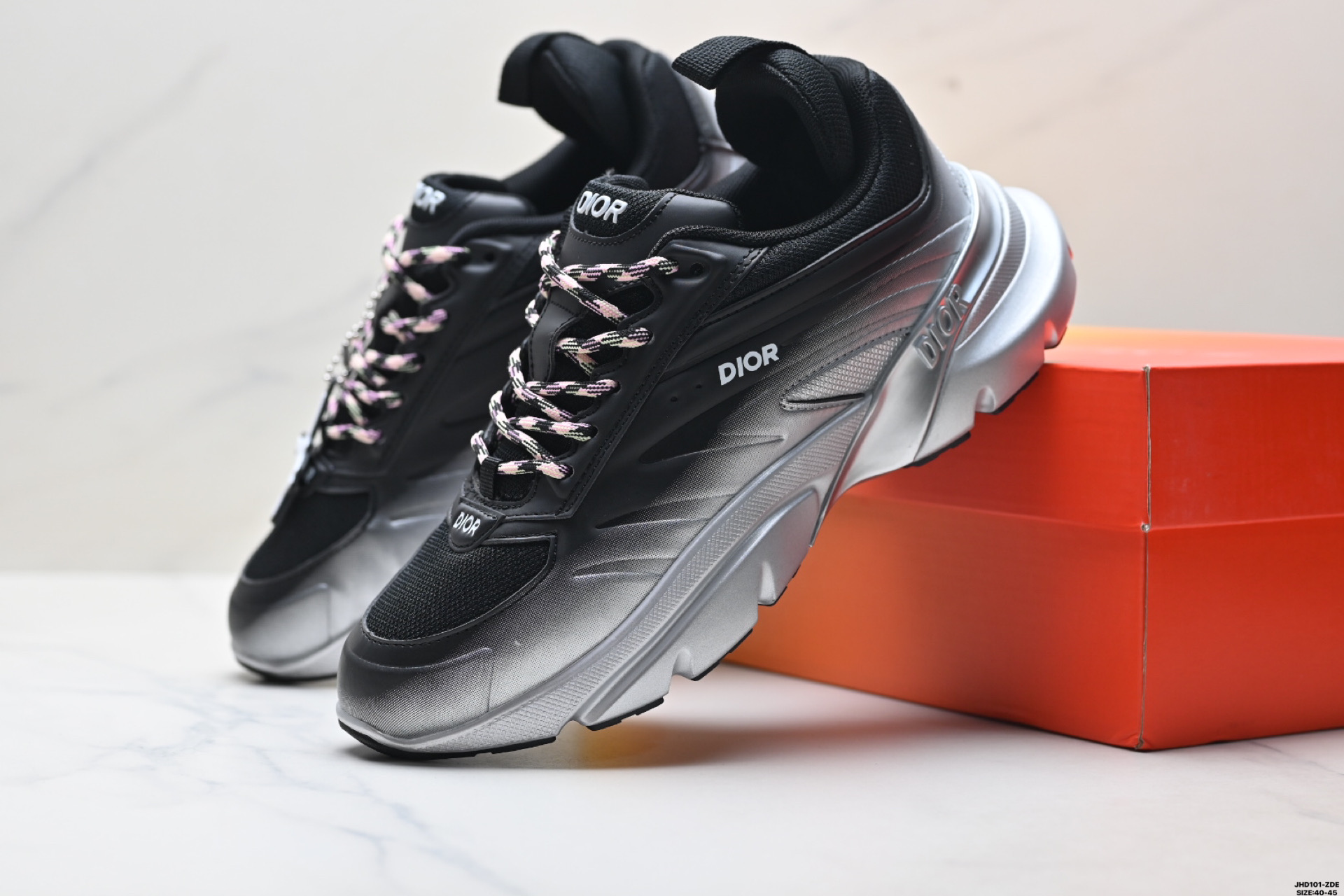 210 Dior迪奥 Blade Runner Microfiber Me B44 复古休闲老爹鞋