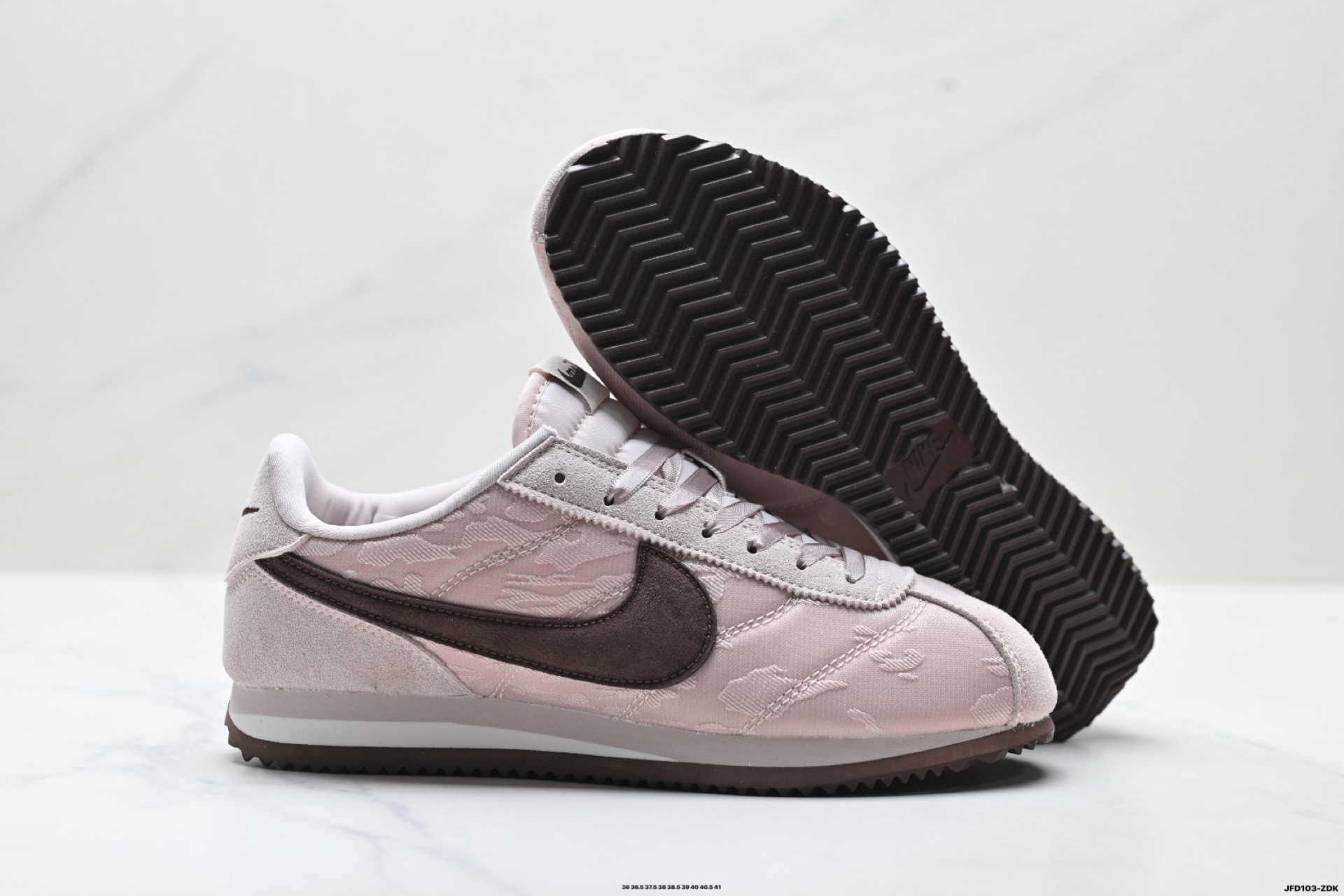 Nike Classic Cortez 耐克经典轻便舒适男子阿甘鞋休闲跑步鞋运动鞋 lQ3624-667-Top High Quatity Cheap Sneakers Fashion Clothing Clothes Bags handbags Shoes of all Brand wholesale With The best Quality And Beautiful Price from China Factory Chinese suppliers wholesaler seller Nike Classic Cortez 耐克经典轻便舒适男子阿甘鞋休闲跑步鞋运动鞋 lQ3624-667