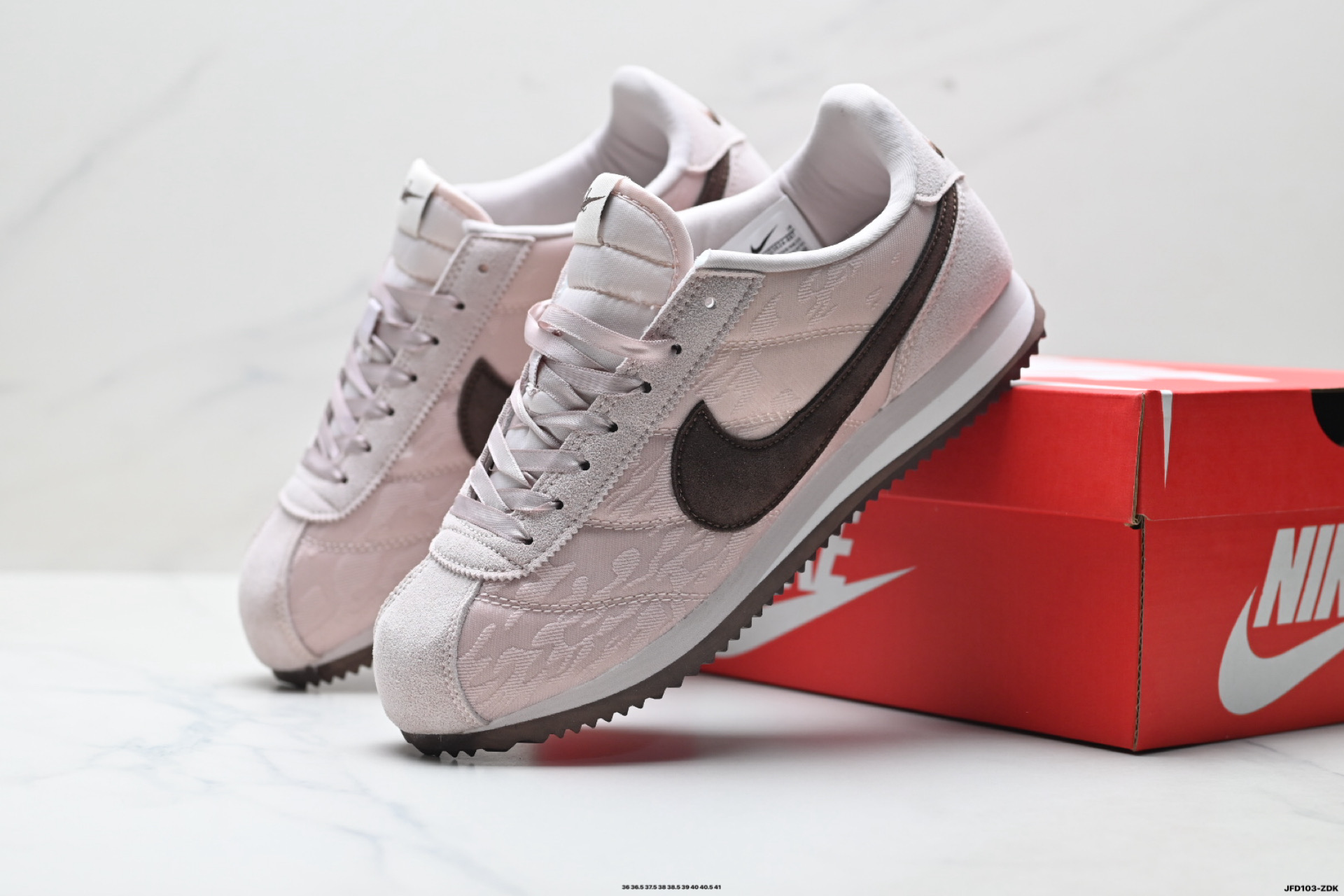 Nike Classic Cortez 耐克经典轻便舒适男子阿甘鞋休闲跑步鞋运动鞋 lQ3624-667-Top High Quatity Cheap Sneakers Fashion Clothing Clothes Bags handbags Shoes of all Brand wholesale With The best Quality And Beautiful Price from China Factory Chinese suppliers wholesaler seller Nike Classic Cortez 耐克经典轻便舒适男子阿甘鞋休闲跑步鞋运动鞋 lQ3624-667