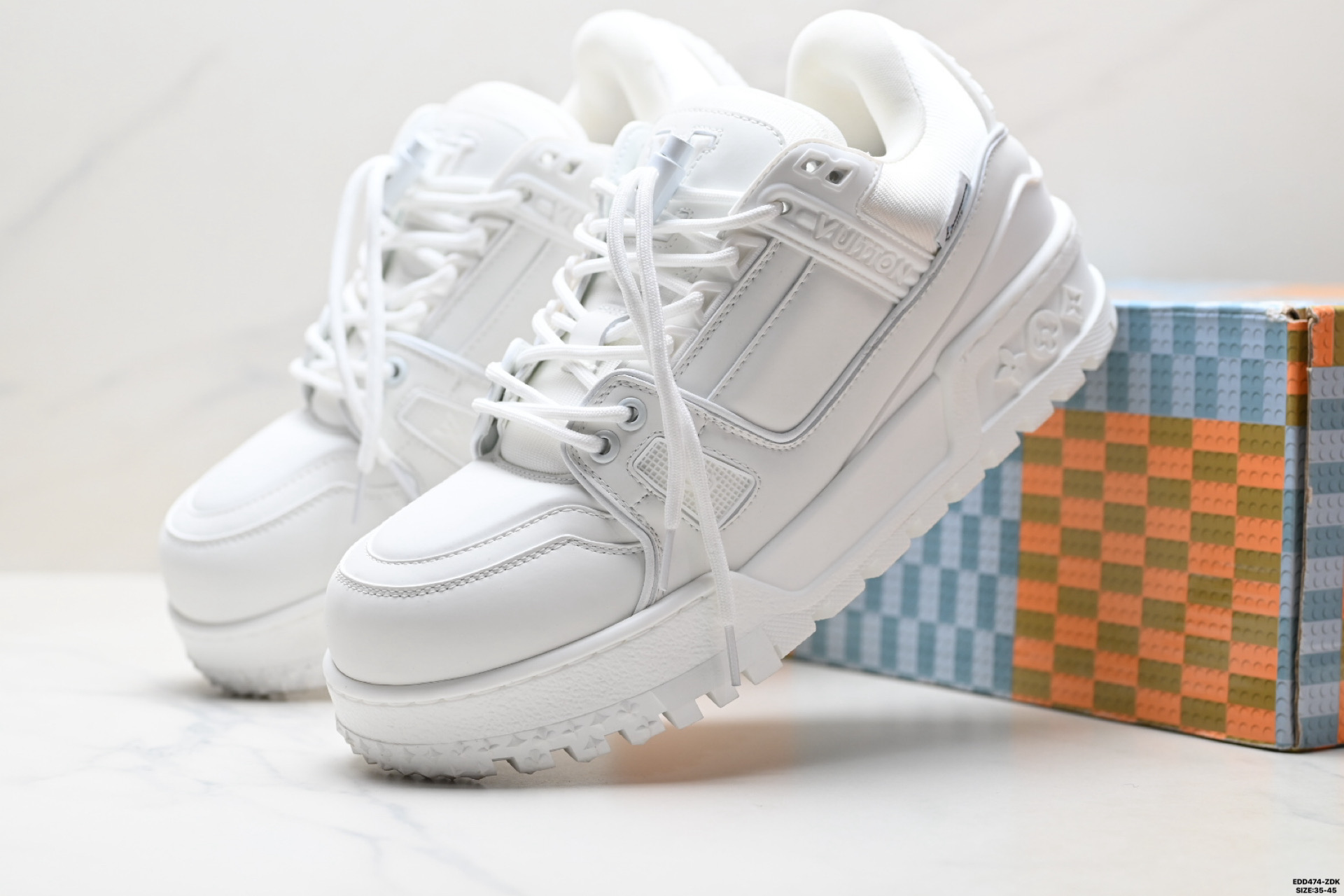 LV路易威登Louis Vuitton Trainer Maxi Low Sneaker 面包版马克西系列低帮休闲运动文化百搭篮球板鞋-Top High Quatity Cheap Sneakers Fashion Clothing Clothes Bags handbags Shoes of all Brand wholesale With The best Quality And Beautiful Price from China Factory Chinese suppliers wholesaler seller LV路易威登Louis Vuitton Trainer Maxi Low Sneaker 面包版马克西系列低帮休闲运动文化百搭篮球板鞋
