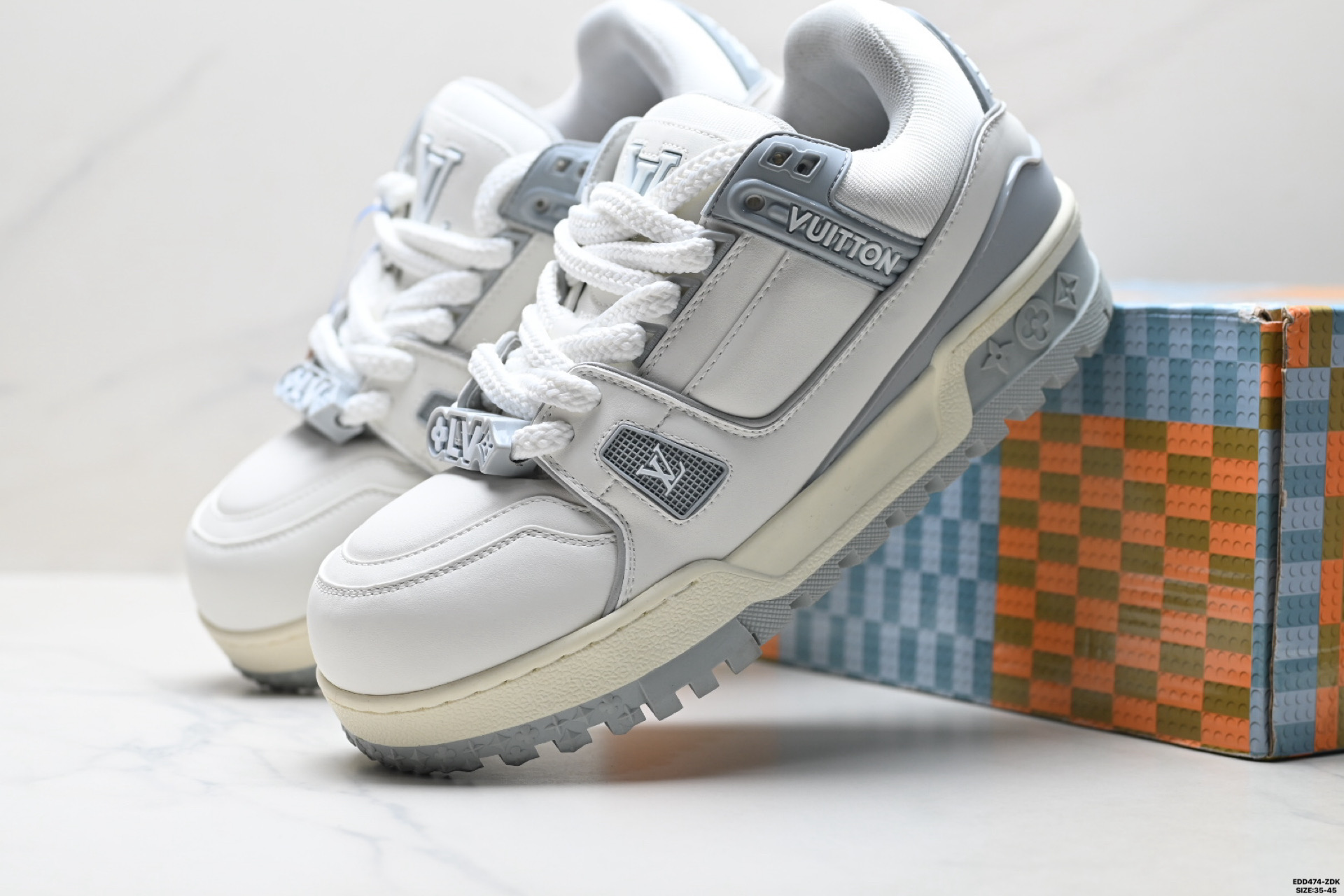 LV路易威登Louis Vuitton Trainer Maxi Low Sneaker 面包版马克西系列低帮休闲运动文化百搭篮球板鞋-Top High Quatity Cheap Sneakers Fashion Clothing Clothes Bags handbags Shoes of all Brand wholesale With The best Quality And Beautiful Price from China Factory Chinese suppliers wholesaler seller LV路易威登Louis Vuitton Trainer Maxi Low Sneaker 面包版马克西系列低帮休闲运动文化百搭篮球板鞋
