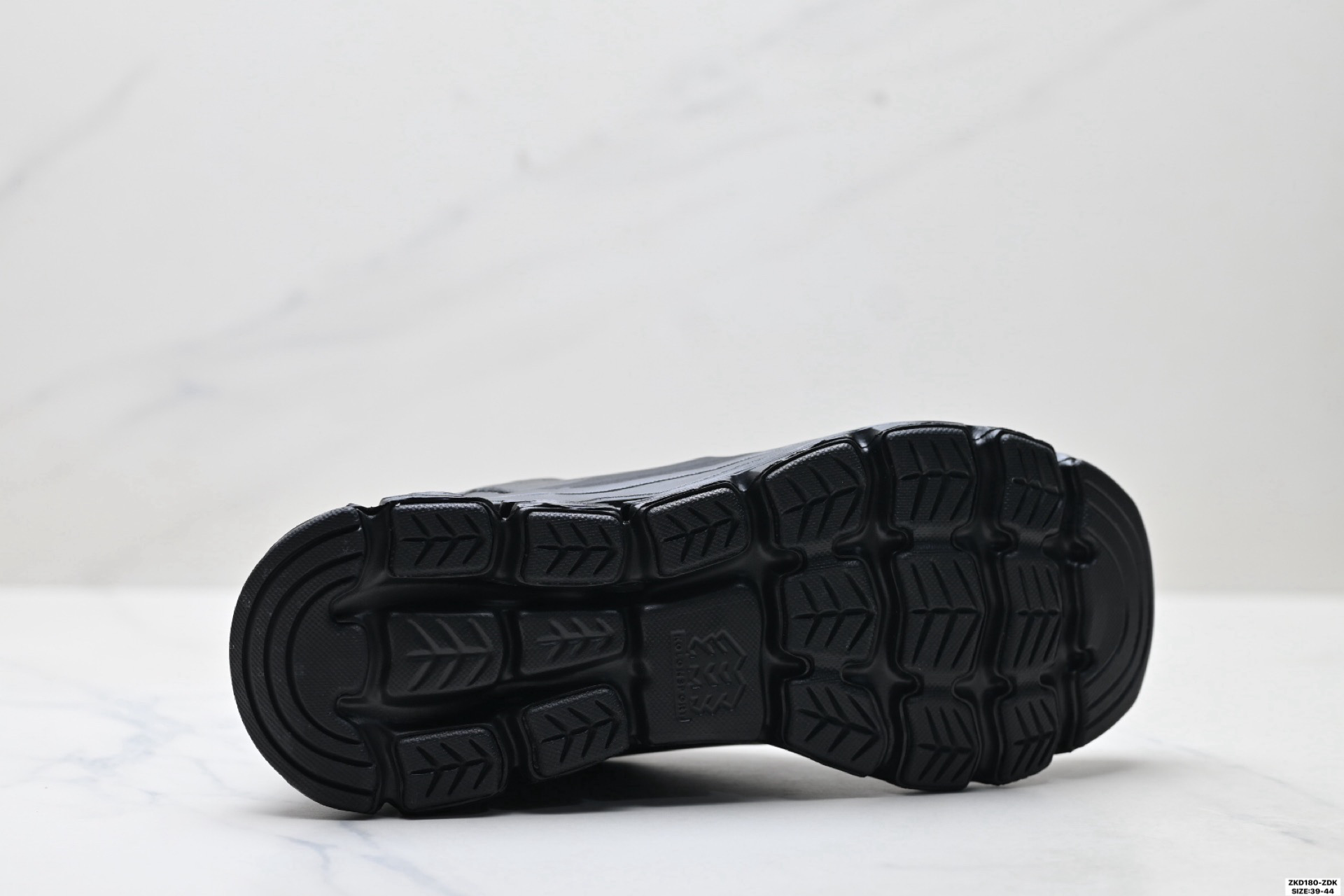 290 可隆KOLON SPORT 合成革 户外运动 减震低帮 生活休闲鞋 男款 黑色 LHFC5ST401-BK-Chinese UA Cheap High Quatity Brand Clothes Bags handbags Sneakers wholesale wholesaler seller from China Factory suppliers Fashion Clothing Shoes best Quality Beautiful Price 290 可隆KOLON SPORT 合成革 户外运动 减震低帮 生活休闲鞋 男款 黑色 LHFC5ST401-BK
