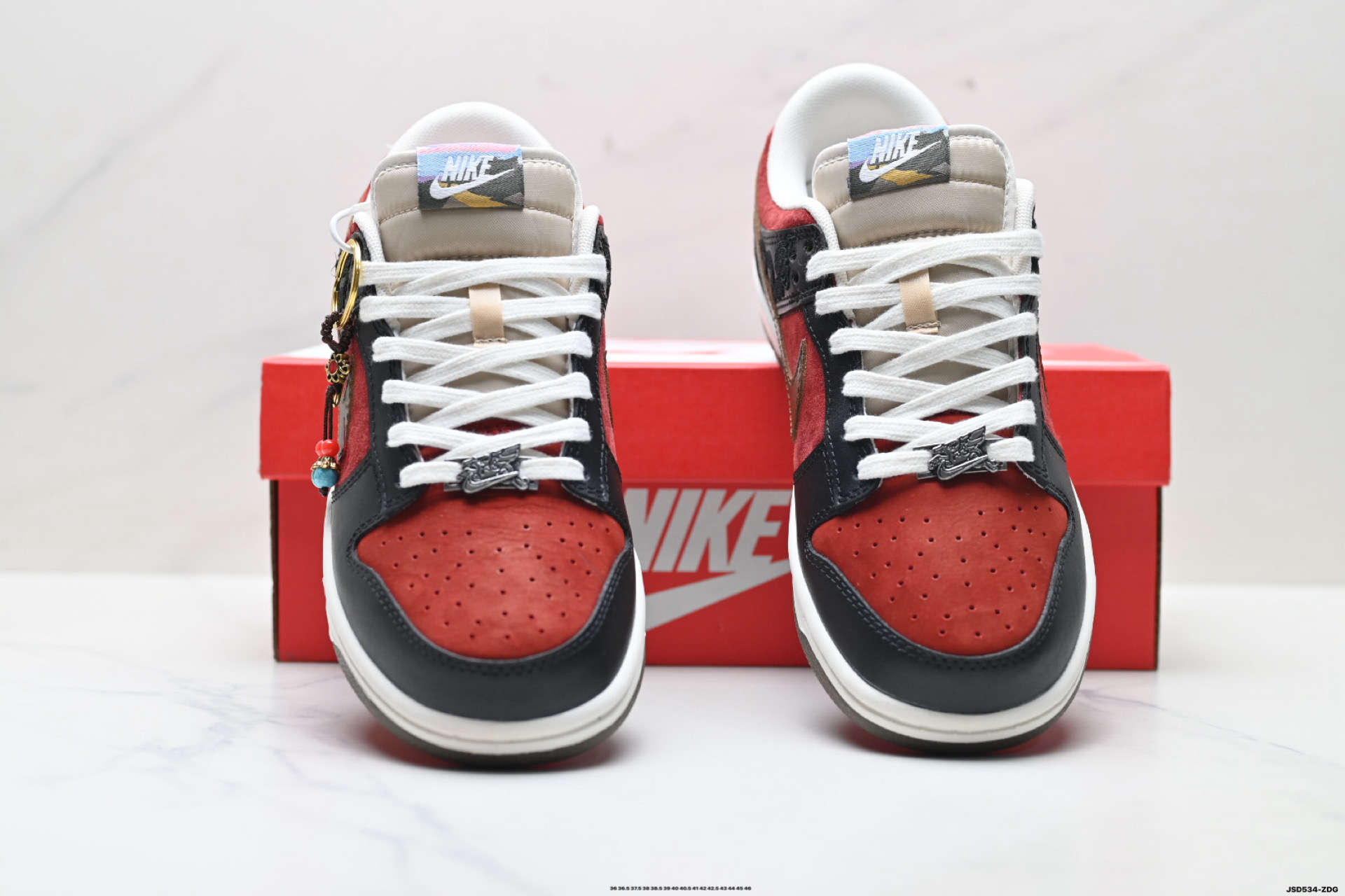 定制球鞋 Nike Dunk Pegasus Pack CNY踏霄逐日“马年”舒适贴合 挂饰潮流个性低帮 板鞋 lQ1118-220-Top High Quatity Cheap Sneakers Fashion Clothing Clothes Bags handbags Shoes of all Brand wholesale With The best Quality And Beautiful Price from China Factory Chinese suppliers wholesaler seller 定制球鞋 Nike Dunk Pegasus Pack CNY踏霄逐日“马年”舒适贴合 挂饰潮流个性低帮 板鞋 lQ1118-220