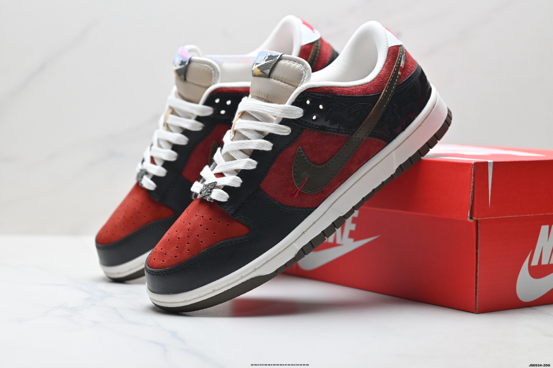 定制球鞋 Nike Dunk Pegasus Pack CNY踏霄逐日“马年”舒适贴合 挂饰潮流个性低帮 板鞋 lQ1118-220-Top High Quatity Cheap Sneakers Fashion Clothing Clothes Bags handbags Shoes of all Brand wholesale With The best Quality And Beautiful Price from China Factory Chinese suppliers wholesaler seller 定制球鞋 Nike Dunk Pegasus Pack CNY踏霄逐日“马年”舒适贴合 挂饰潮流个性低帮 板鞋 lQ1118-220