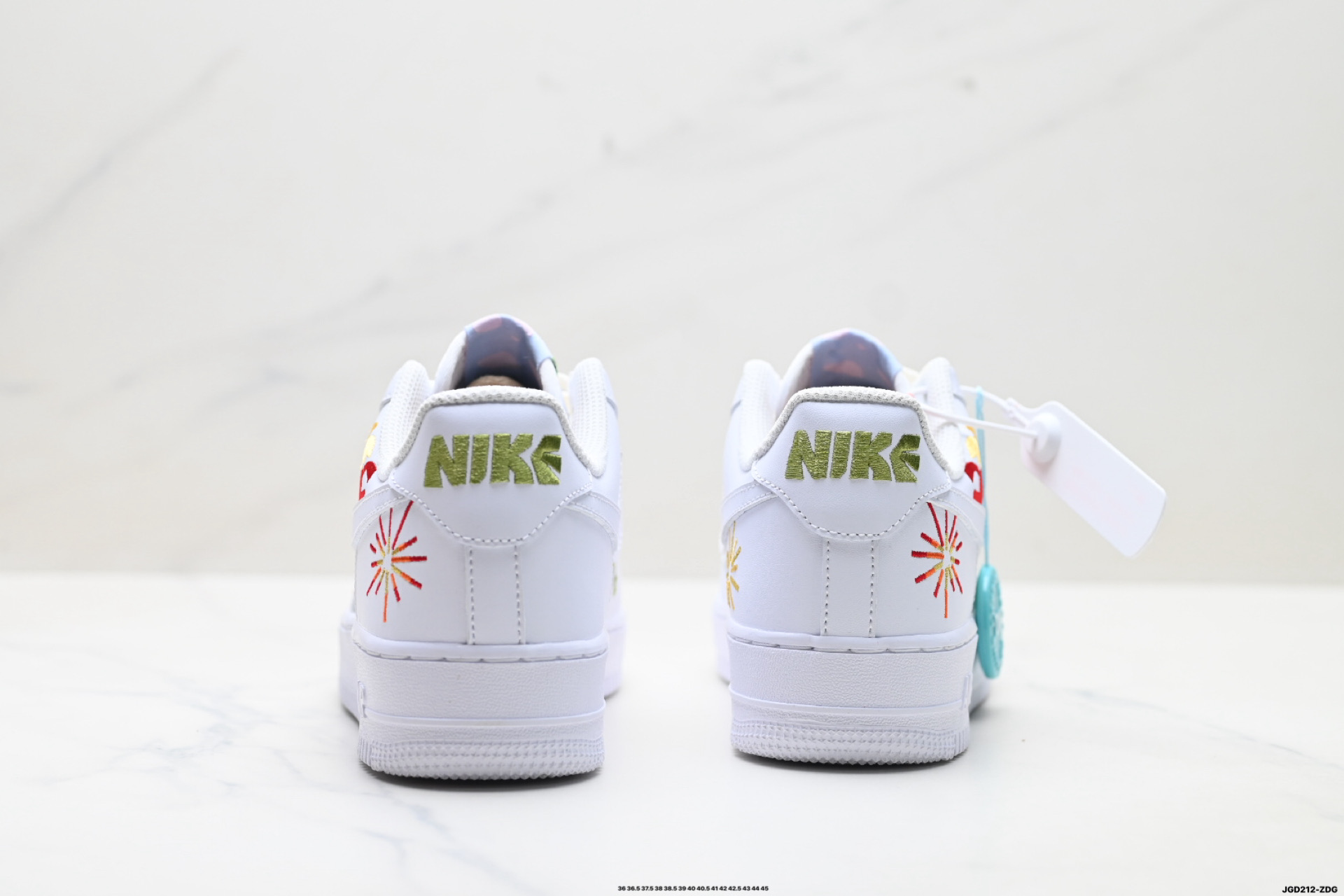 200 NIKE AIR FORCE 1‘07 IQ1133-111
