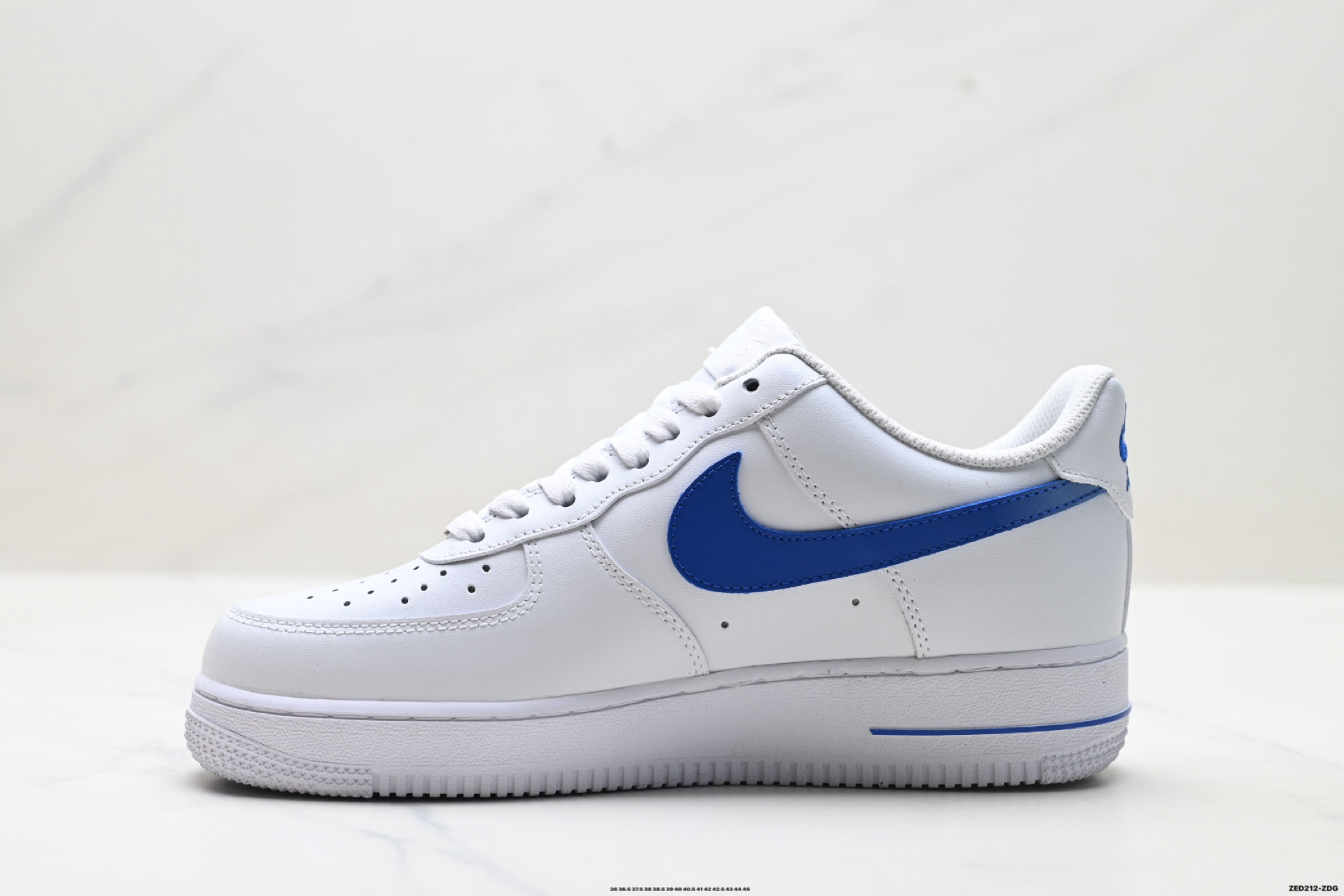 NIKE AIR FORCE 1‘07 ZH0316-141