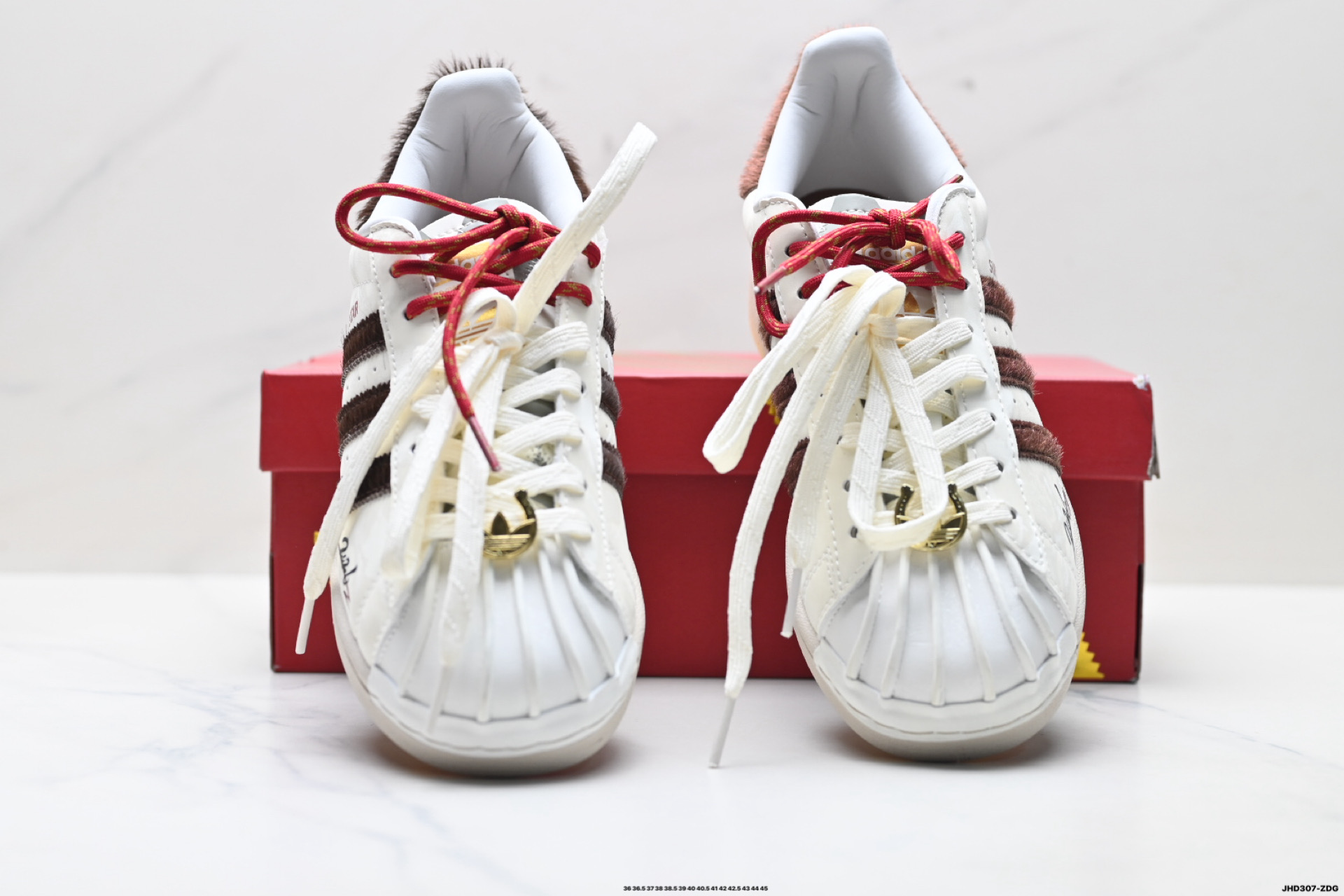 Adidas Originals Super贝壳头‘DIY’定制系列 阿迪达斯 低帮经典百搭休闲运动板鞋 KJ6293