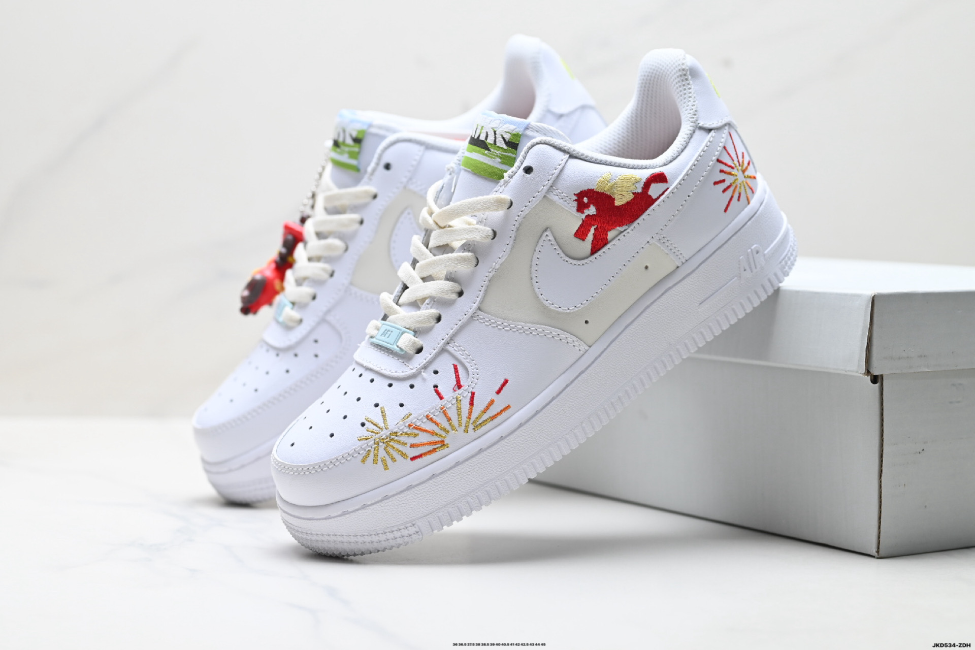 180 Nike Air Force 1'07 马年限定 CNY新年款 脱缰系列 耐克 空军一号 IQ1133-111-Chinese UA Cheap High Quatity Brand Clothes Bags handbags Sneakers wholesale wholesaler seller from China Factory suppliers Fashion Clothing Shoes best Quality Beautiful Price 180 Nike Air Force 1'07 马年限定 CNY新年款 脱缰系列 耐克 空军一号 IQ1133-111