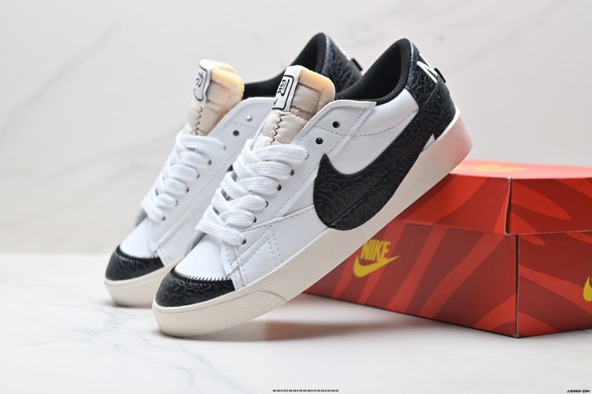Nike Blazer Low‘77 Jumbo 耐克 马年限定 经典百搭低帮开拓者休闲运动板鞋 DQ1470-142-Top High Quatity Cheap Sneakers Fashion Clothing Clothes Bags handbags Shoes of all Brand wholesale With The best Quality And Beautiful Price from China Factory Chinese suppliers wholesaler seller Nike Blazer Low‘77 Jumbo 耐克 马年限定 经典百搭低帮开拓者休闲运动板鞋 DQ1470-142
