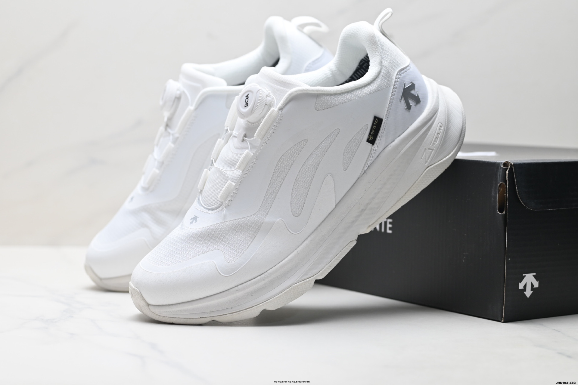 DESCENTE迪桑特LAVITATE GTX WIRE 2.0男子BOA透气回弹缓震跑鞋 D4331RRN32-Top High Quatity Cheap Sneakers Fashion Clothing Clothes Bags handbags Shoes of all Brand wholesale With The best Quality And Beautiful Price from China Factory Chinese suppliers wholesaler seller DESCENTE迪桑特LAVITATE GTX WIRE 2.0男子BOA透气回弹缓震跑鞋 D4331RRN32