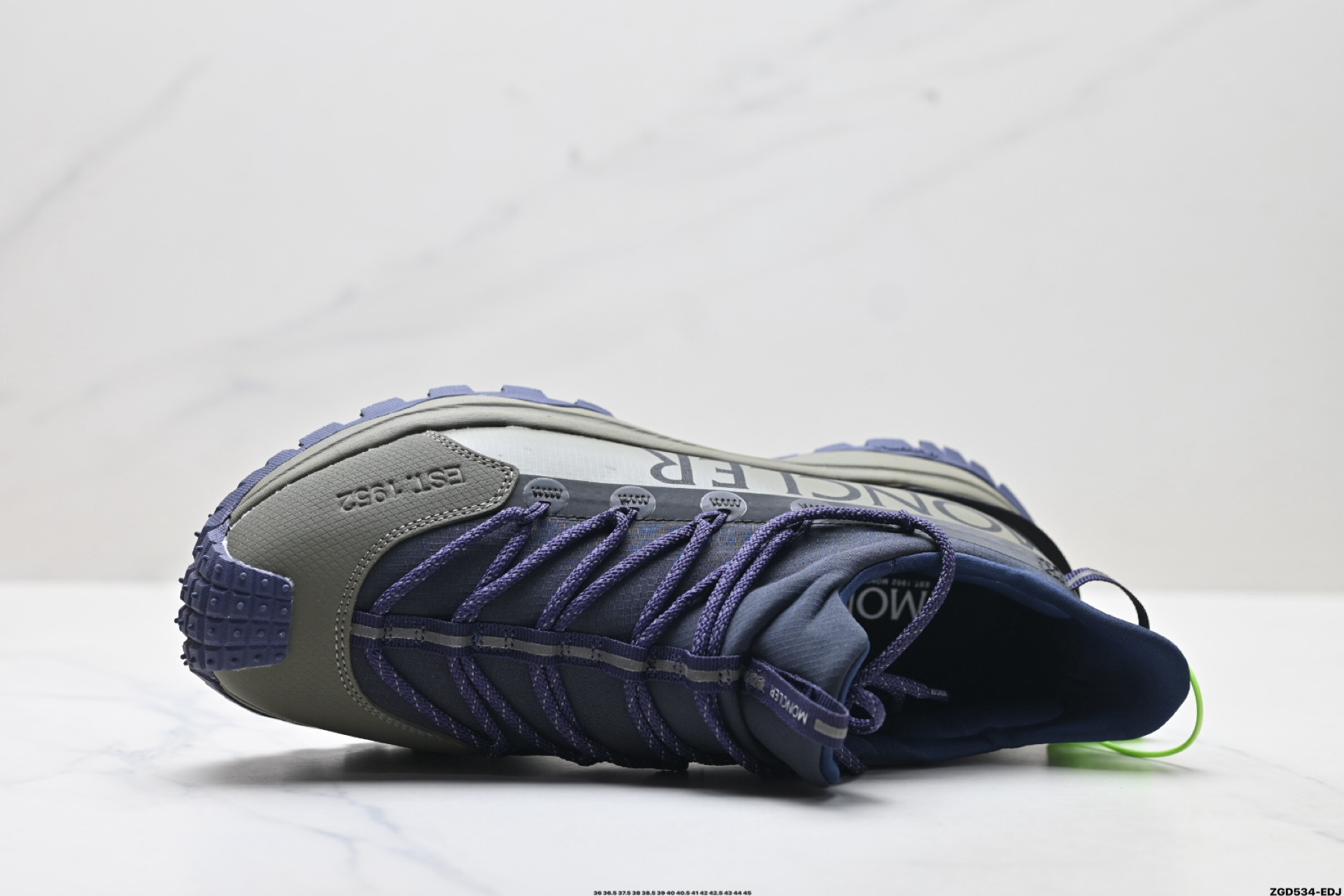 320 Moncler Grenoble Trailgrip Lite2 盟可睐 织物 圆头系带 低帮休闲鞋 鞋 4M00130 M3157001