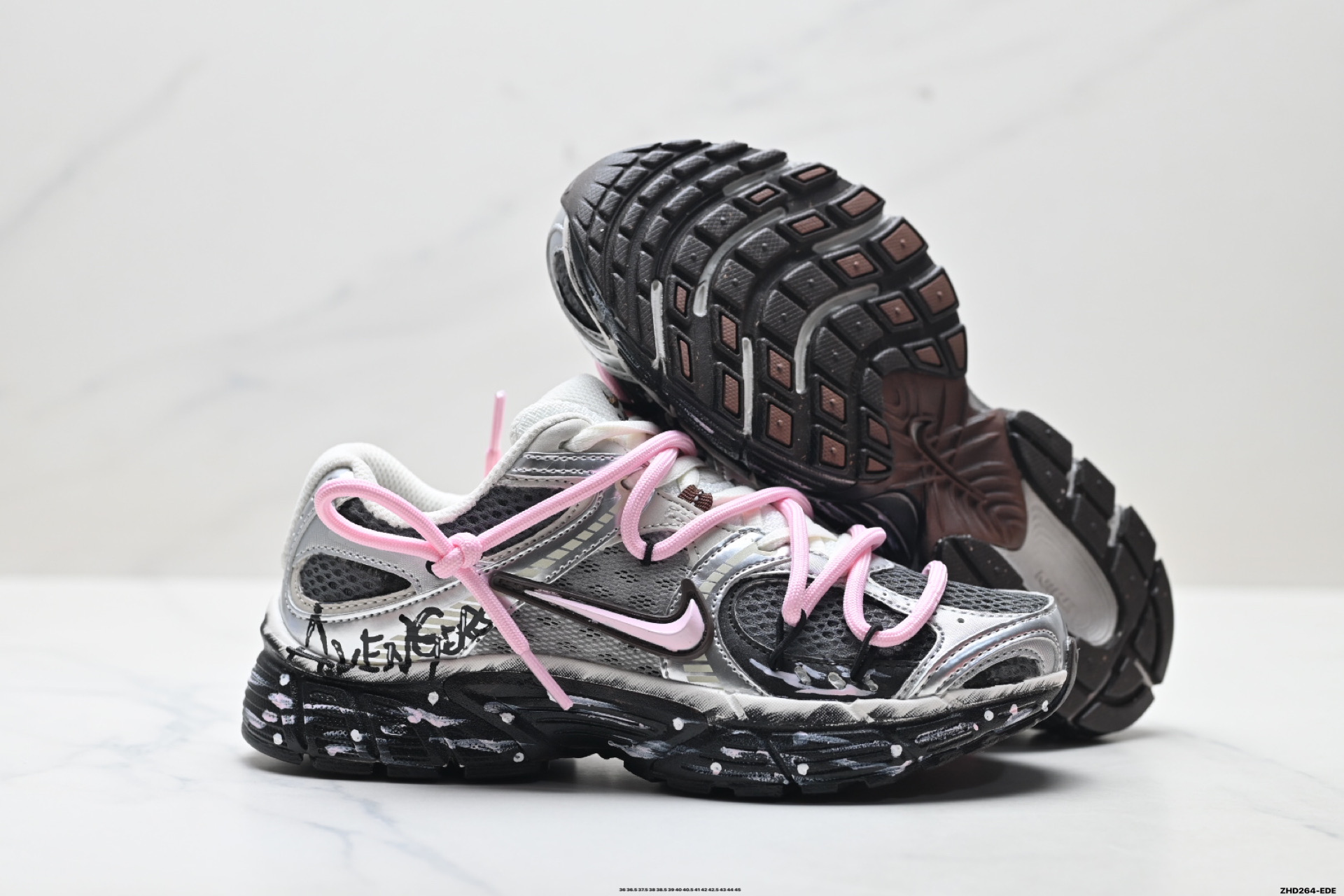NIKE V5 RNR ’DIY’定制 Tekno耐克复古潮流百搭休闲运动旅游老爹鞋 HQ7901-102-Top High Quatity Cheap Sneakers Fashion Clothing Clothes Bags handbags Shoes of all Brand wholesale With The best Quality And Beautiful Price from China Factory Chinese suppliers wholesaler seller NIKE V5 RNR ’DIY’定制 Tekno耐克复古潮流百搭休闲运动旅游老爹鞋 HQ7901-102