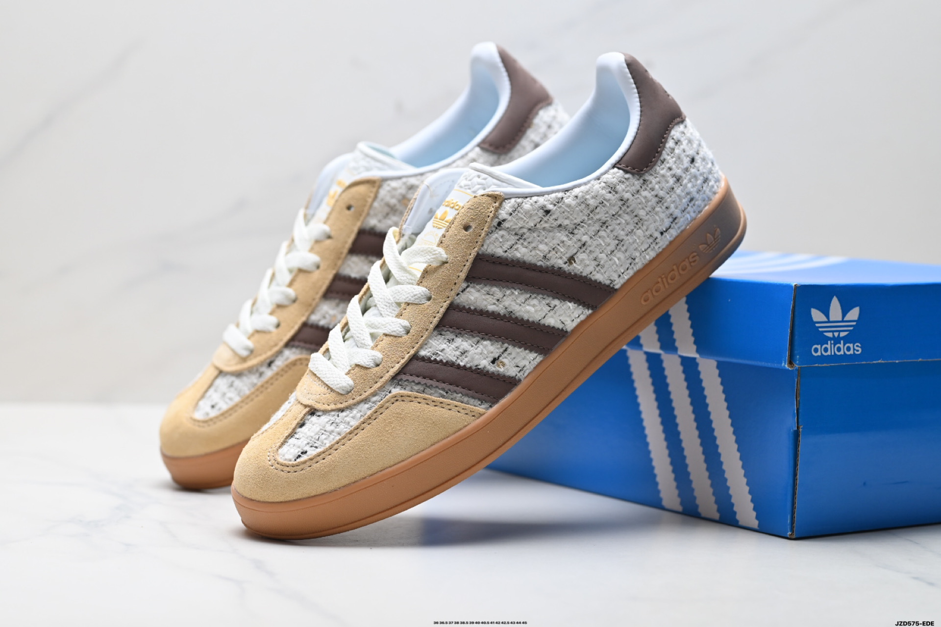 adidas Originals Gazelle INdoor 三叶草休闲防滑耐磨低帮板鞋 IG1636-Top High Quatity Cheap Sneakers Fashion Clothing Clothes Bags handbags Shoes of all Brand wholesale With The best Quality And Beautiful Price from China Factory Chinese suppliers wholesaler seller adidas Originals Gazelle INdoor 三叶草休闲防滑耐磨低帮板鞋 IG1636