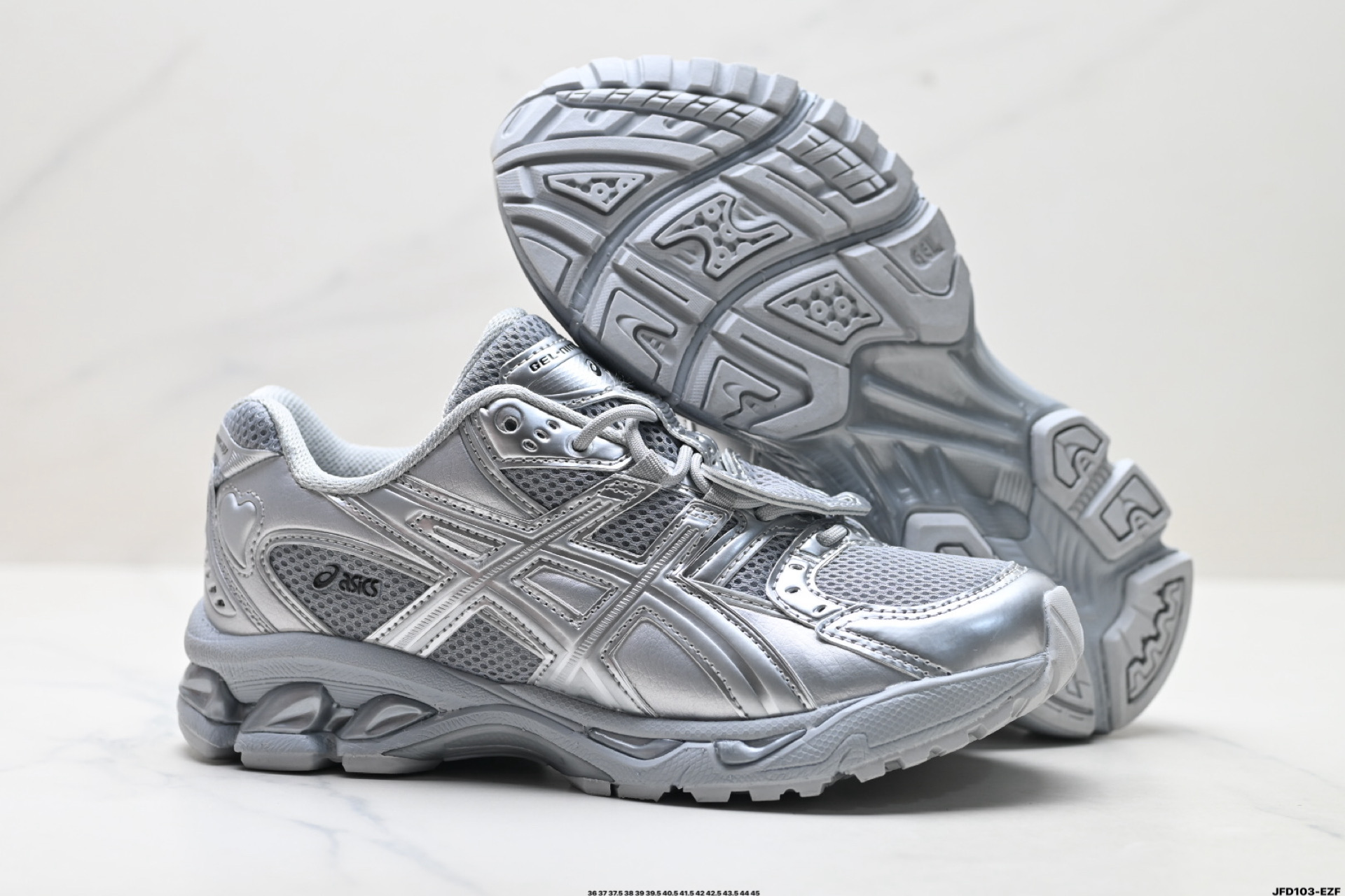 Asics Gel-Nimbus 10.1 亚瑟士 复古先锋 潮流 拼接耐磨 低帮休闲跑步鞋 1203A833-001 Asics Gel-Nimbus 10.1 亚瑟士 复古先锋 潮流 拼接耐磨 低帮休闲跑步鞋 1203A833-001