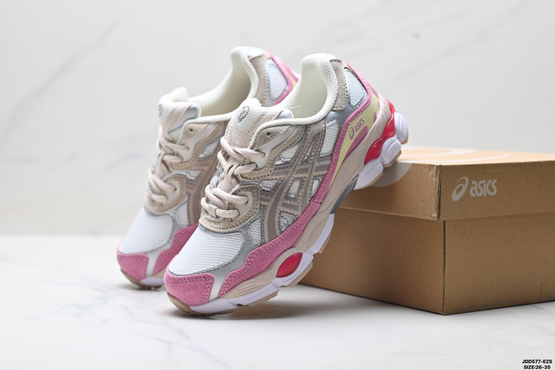 童鞋Asics Gel-N亚瑟士 透气运动鞋 网眼鞋面 1203A953-100 童鞋Asics Gel-N亚瑟士 透气运动鞋 网眼鞋面 1203A953-100