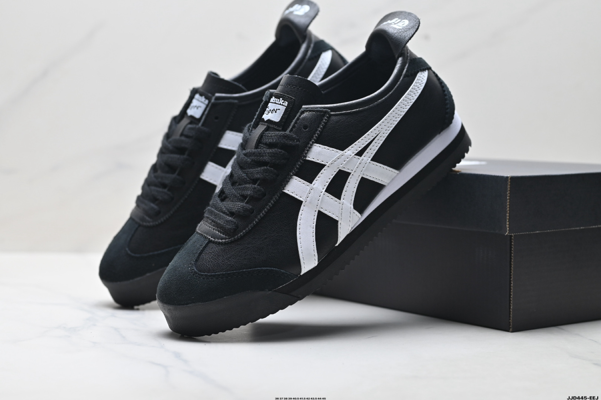 150 Onitsuka Tiger鬼塚虎 MEXICO 66 舒适柔软 低帮休闲板鞋 1183C621-200