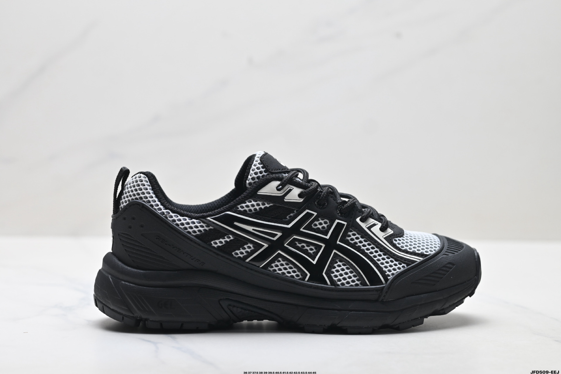 190 ASICS GEL-VENTURE 6 SHIELD系列 亚瑟士 低帮经典跑鞋 1203A474-300