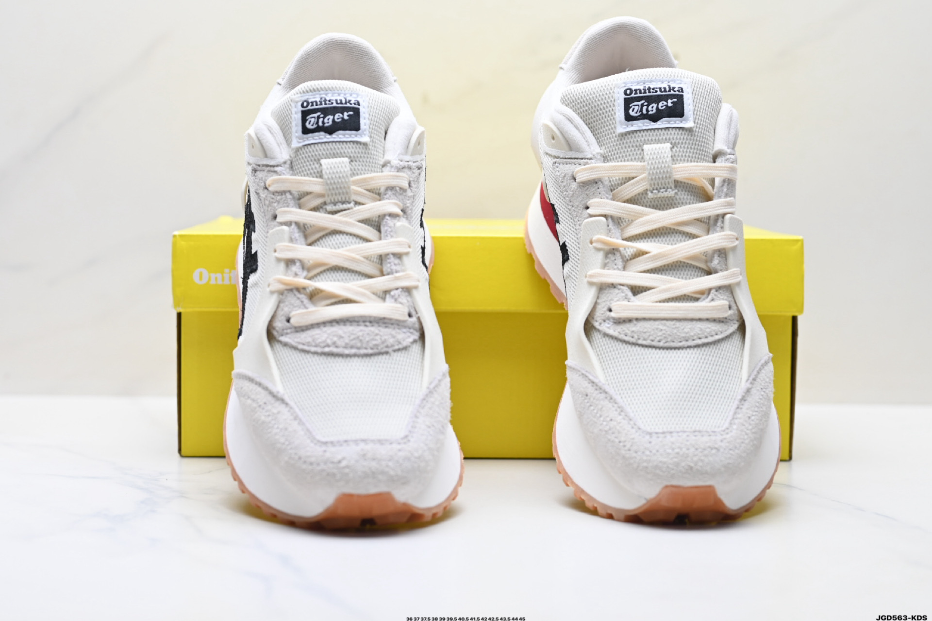 200 Onitsuka Tiger鬼塚虎 Moage Co 时尚厚底 低帮 休闲城市通勤 跑步鞋 1183B555-200