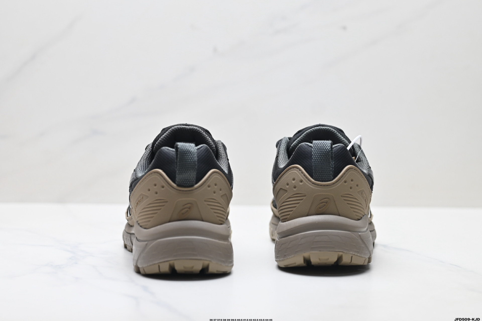 190 ASICS GEL-VENTURE 6 SHIELD系列 亚瑟士 低帮经典跑鞋 1203A474-004