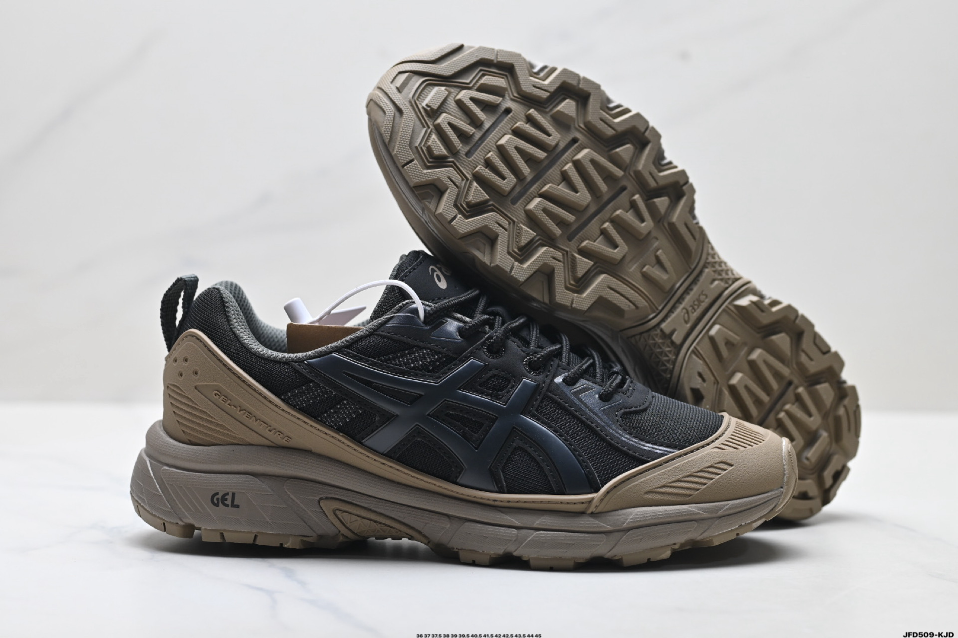 190 ASICS GEL-VENTURE 6 SHIELD系列 亚瑟士 低帮经典跑鞋 1203A474-004