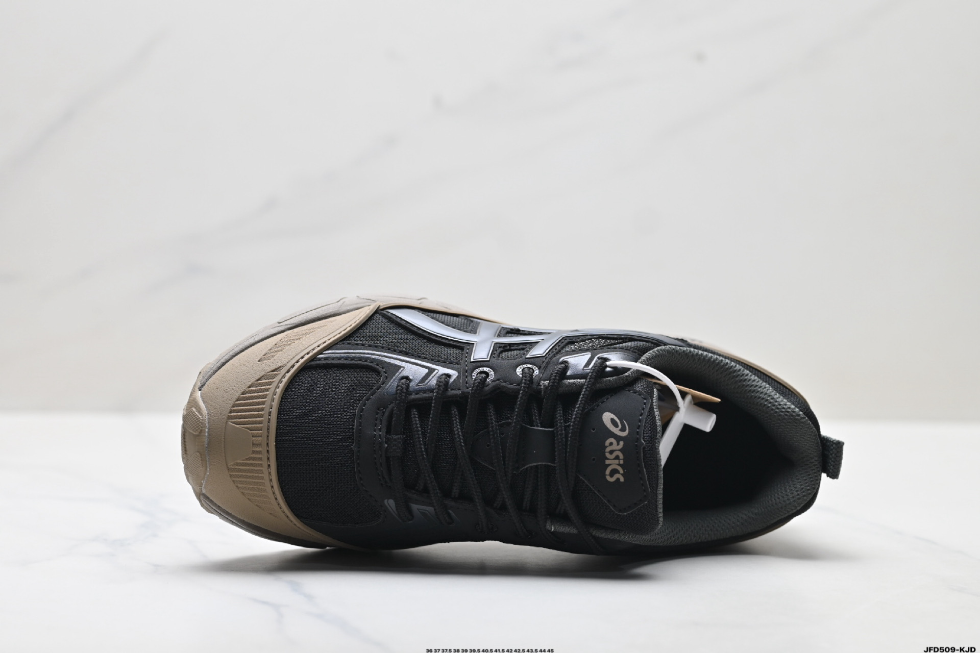 190 ASICS GEL-VENTURE 6 SHIELD系列 亚瑟士 低帮经典跑鞋 1203A474-004