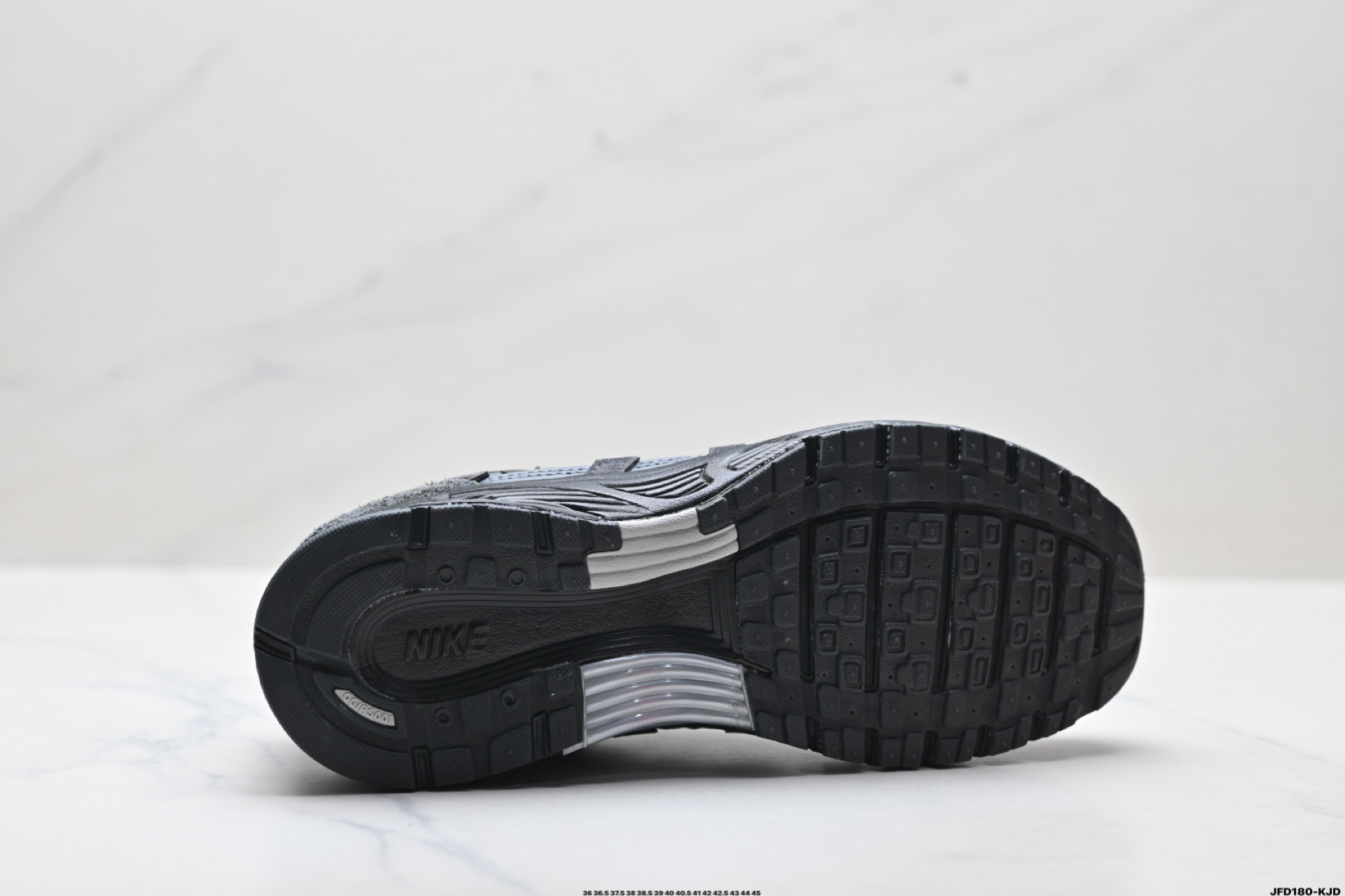 Nike P-6000 复古休闲 耐克 低帮休闲城市通勤跑步鞋 HF0015-002