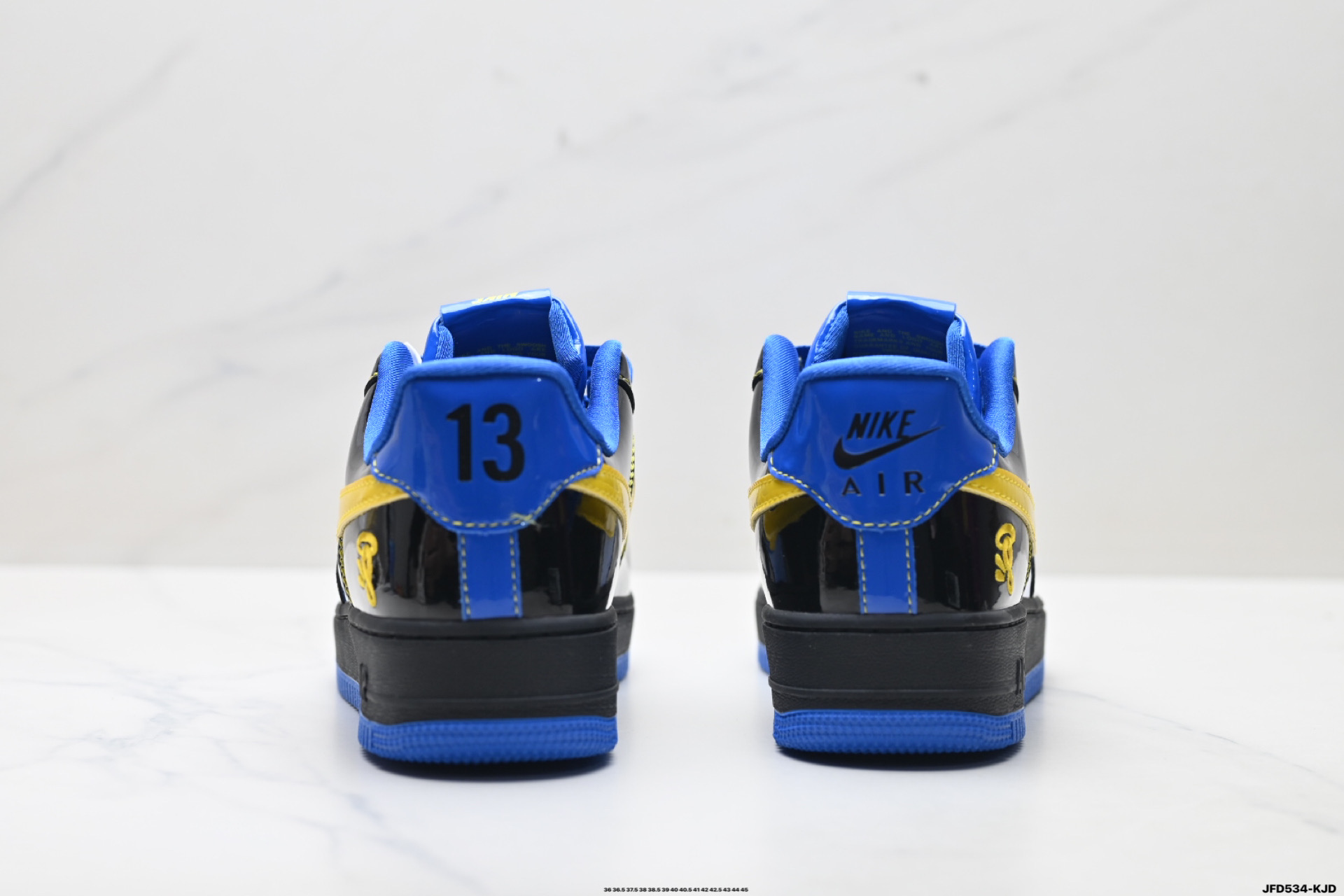 NIKE AIR FORCE 1‘07 IQ1402-010