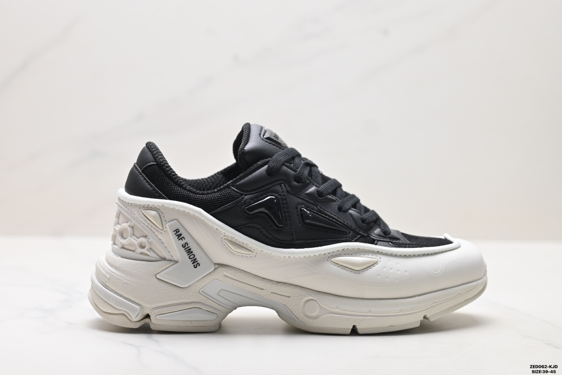 280 RAF SIMONS CYLON-21 潮流运动 织物皮革 圆头系带 低帮休闲鞋 HR830001S-358