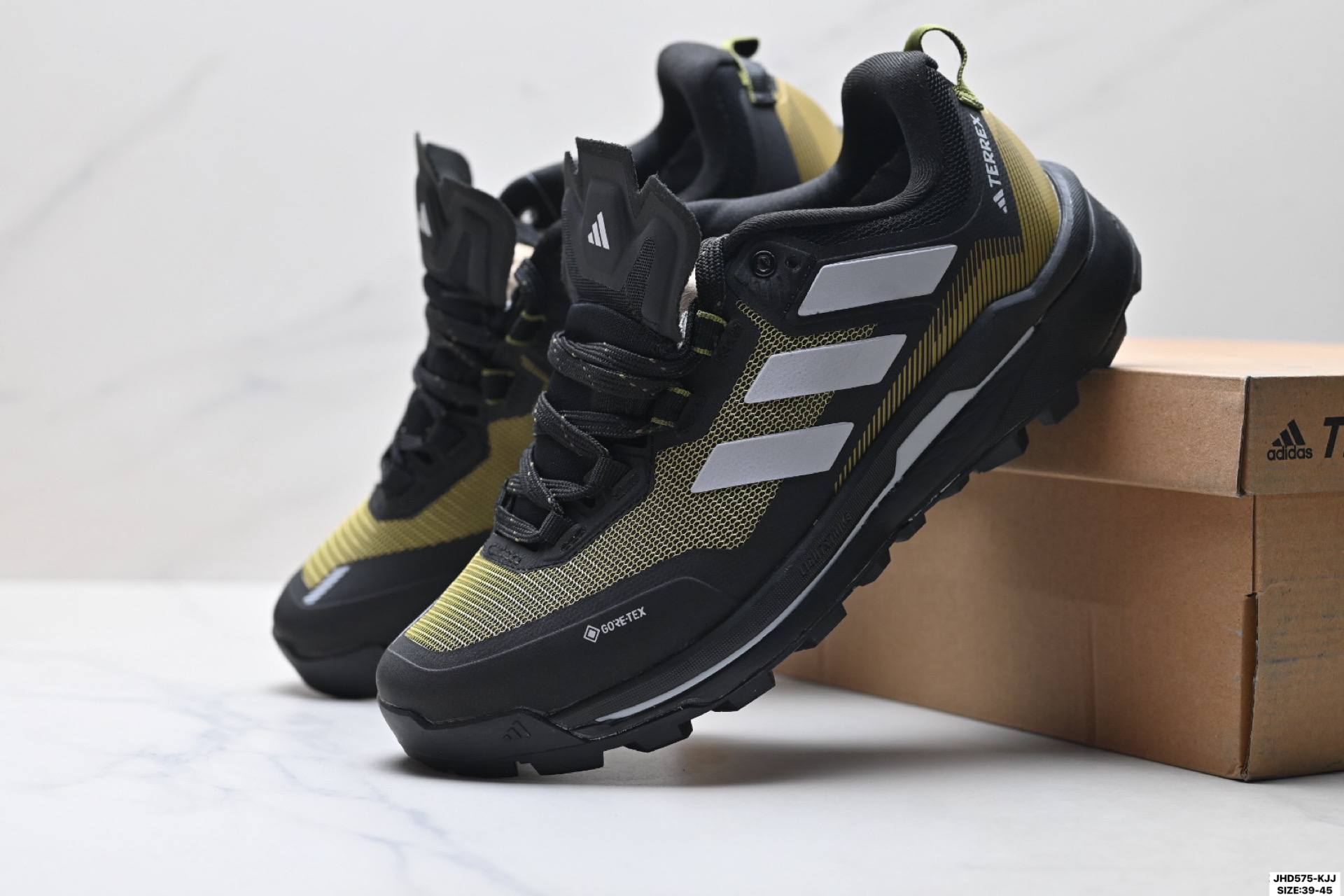 210 Adidas Terrex Skychaser Tech GTX 阿迪达斯 系带缓震轻质舒适百搭运动鞋 IE9905