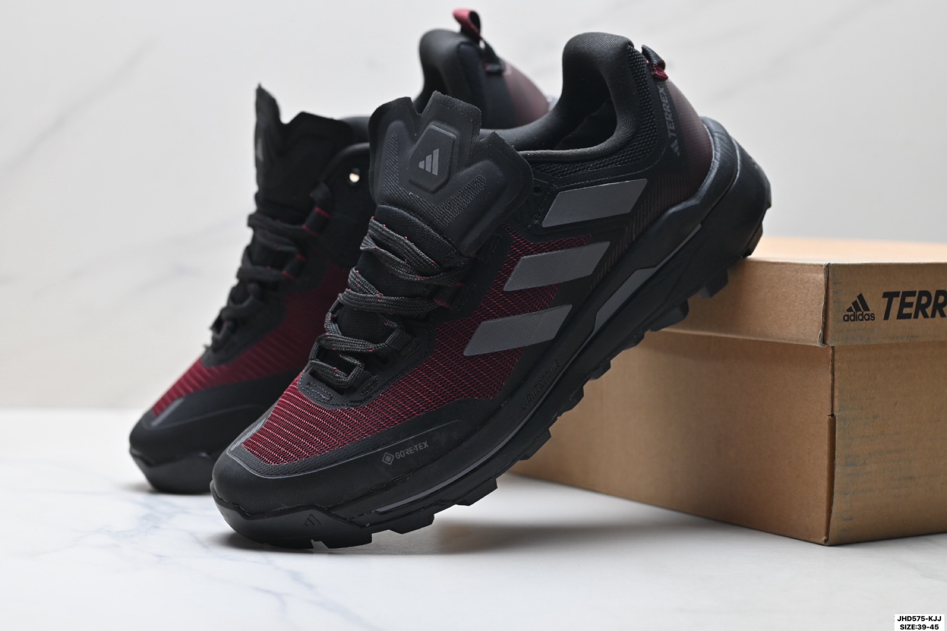 210 Adidas Terrex Skychaser Tech GTX 阿迪达斯 系带缓震轻质舒适百搭运动鞋 IE9905