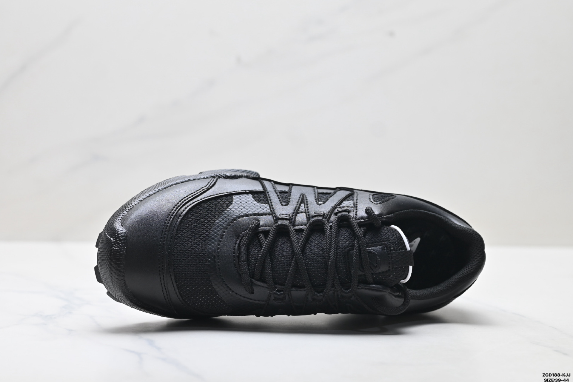 320 Ecco爱步 Biom C-Trail 健步C 舒适时尚 简约时尚 减震防滑 低帮休闲鞋 803324-510