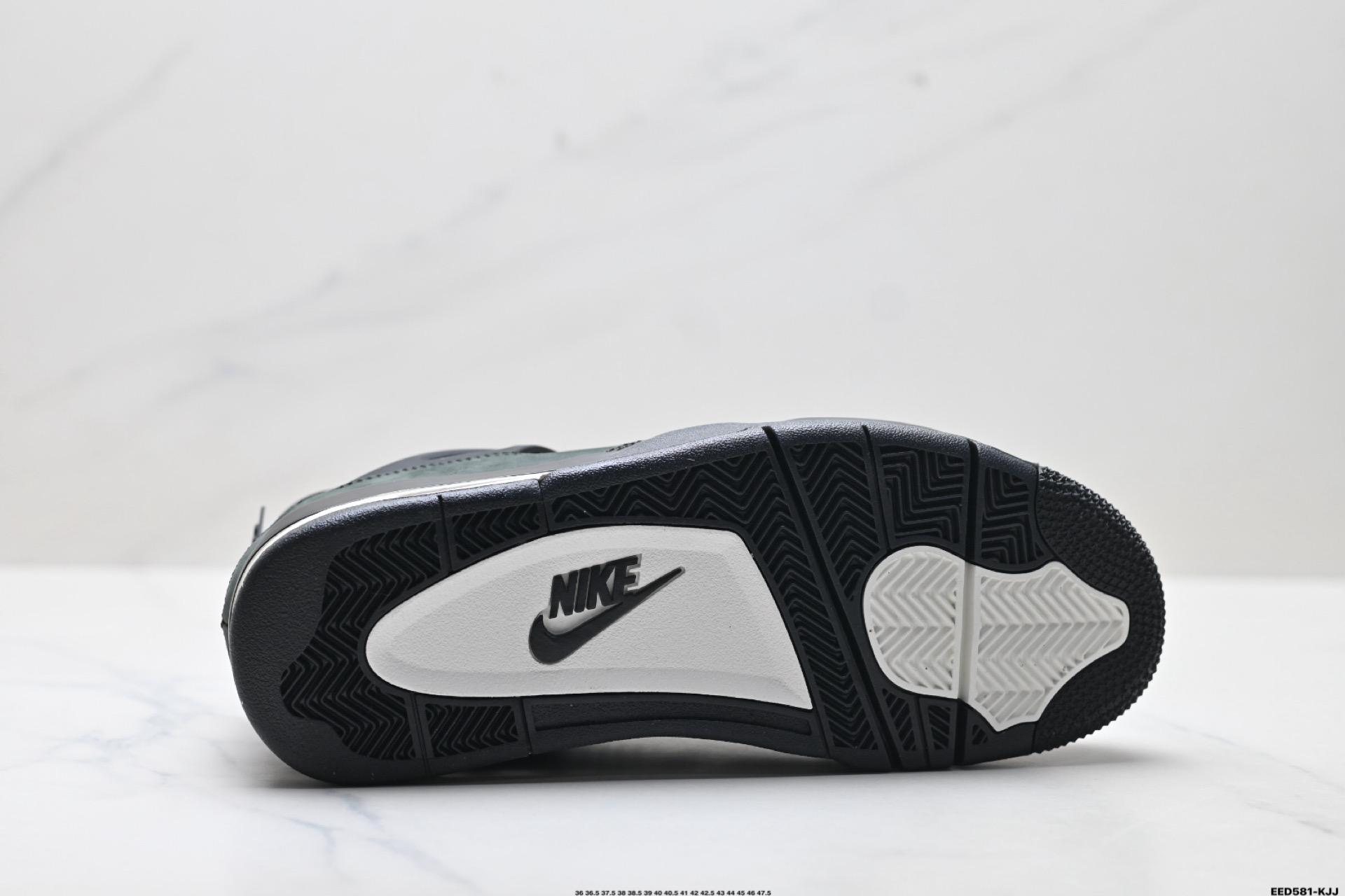 纯原Nike Air Jordan 4 Retro 耐克迈克尔·乔丹AJ4代中帮复古休闲运动文化篮球鞋 HF4340-001