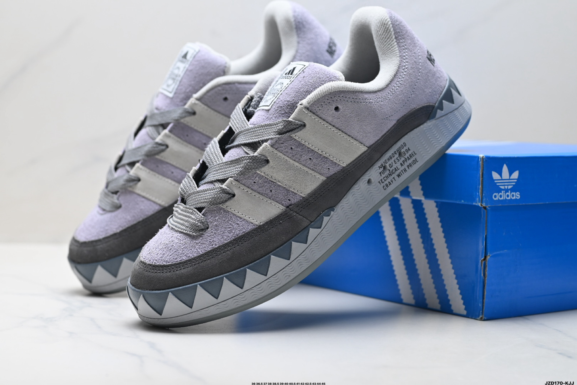 160 Adidas Adimatic Low 马蒂奇系列低帮 复古鲨鱼面包鞋运动休闲滑板板鞋 lD3936