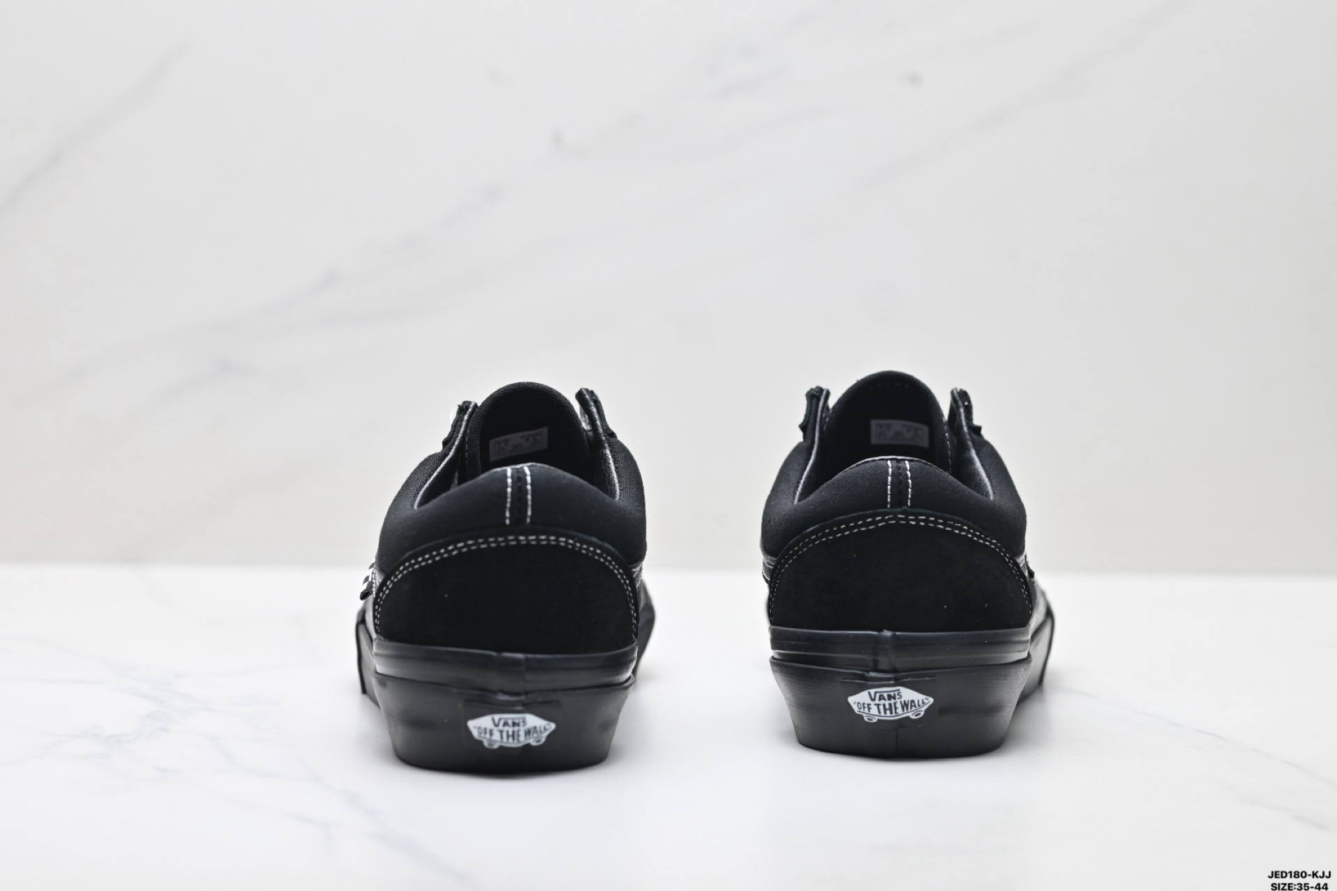 Vans范斯 Old Skool 翻毛皮 复古百搭 耐磨低帮板鞋 VN0005UB1-Top High Quatity Cheap Sneakers Fashion Clothing Clothes Bags handbags Shoes of all Brand wholesale With The best Quality And Beautiful Price from China Factory Chinese suppliers wholesaler seller Vans范斯 Old Skool 翻毛皮 复古百搭 耐磨低帮板鞋 VN0005UB1