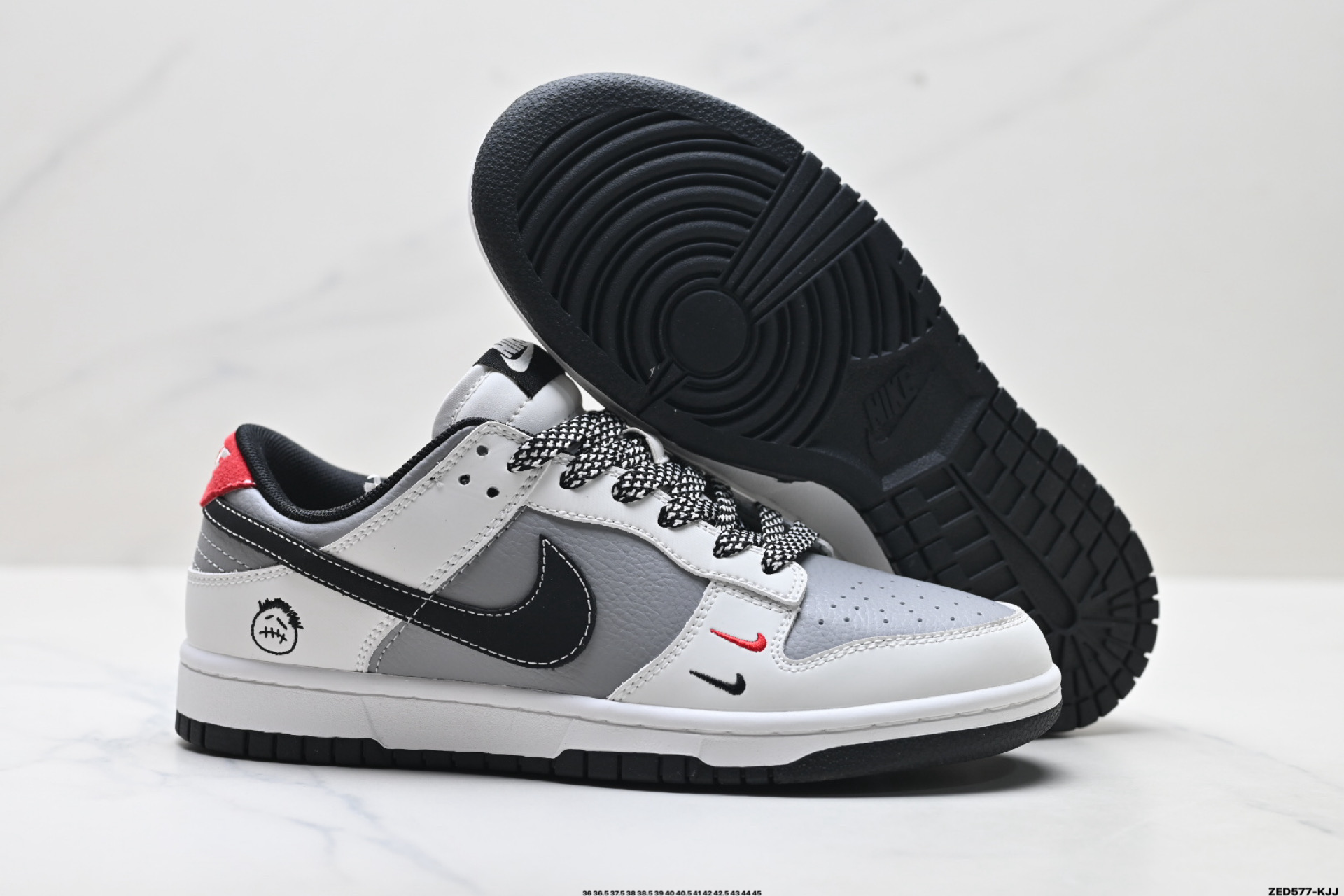 Nike Dunk Low Retro ‘DIY高端定制’耐克 低帮休闲运动板鞋 XD6188-133-Top High Quatity Cheap Sneakers Fashion Clothing Clothes Bags handbags Shoes of all Brand wholesale With The best Quality And Beautiful Price from China Factory Chinese suppliers wholesaler seller Nike Dunk Low Retro ‘DIY高端定制’耐克 低帮休闲运动板鞋 XD6188-133