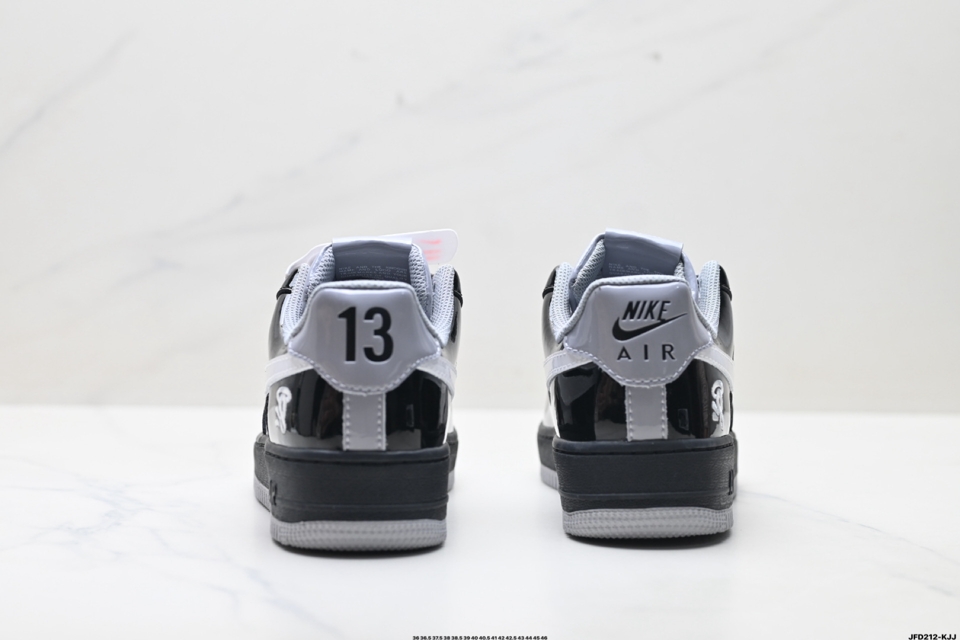 NIKE AIR FORCE 1‘07 IQ1402-010