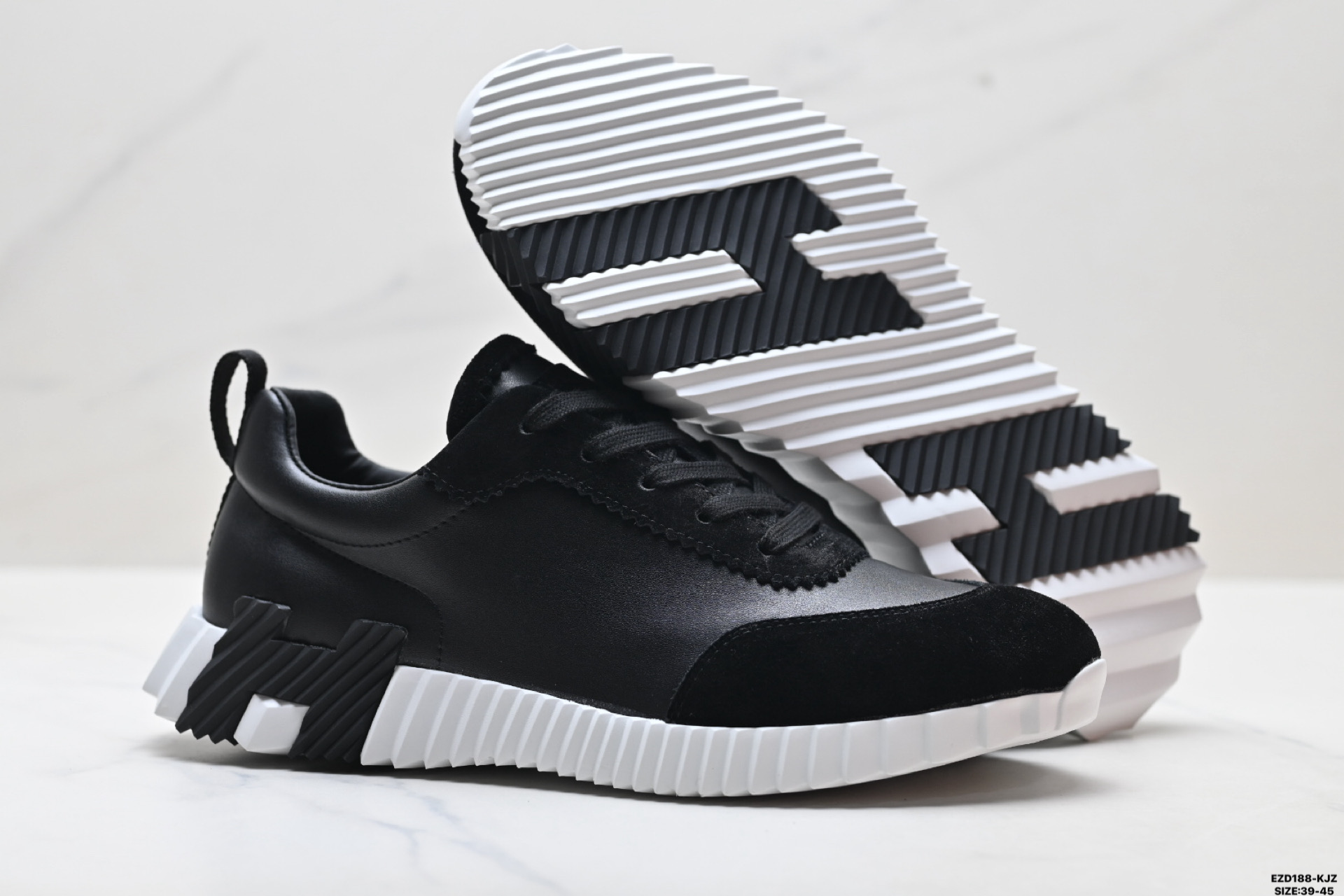 390 纯原HERMES爱马仕 BOUNCING 小牛皮 时尚舒适 低帮休闲鞋-Chinese UA Cheap High Quatity Brand Clothes Bags handbags Sneakers wholesale wholesaler seller from China Factory suppliers Fashion Clothing Shoes best Quality Beautiful Price 390 纯原HERMES爱马仕 BOUNCING 小牛皮 时尚舒适 低帮休闲鞋