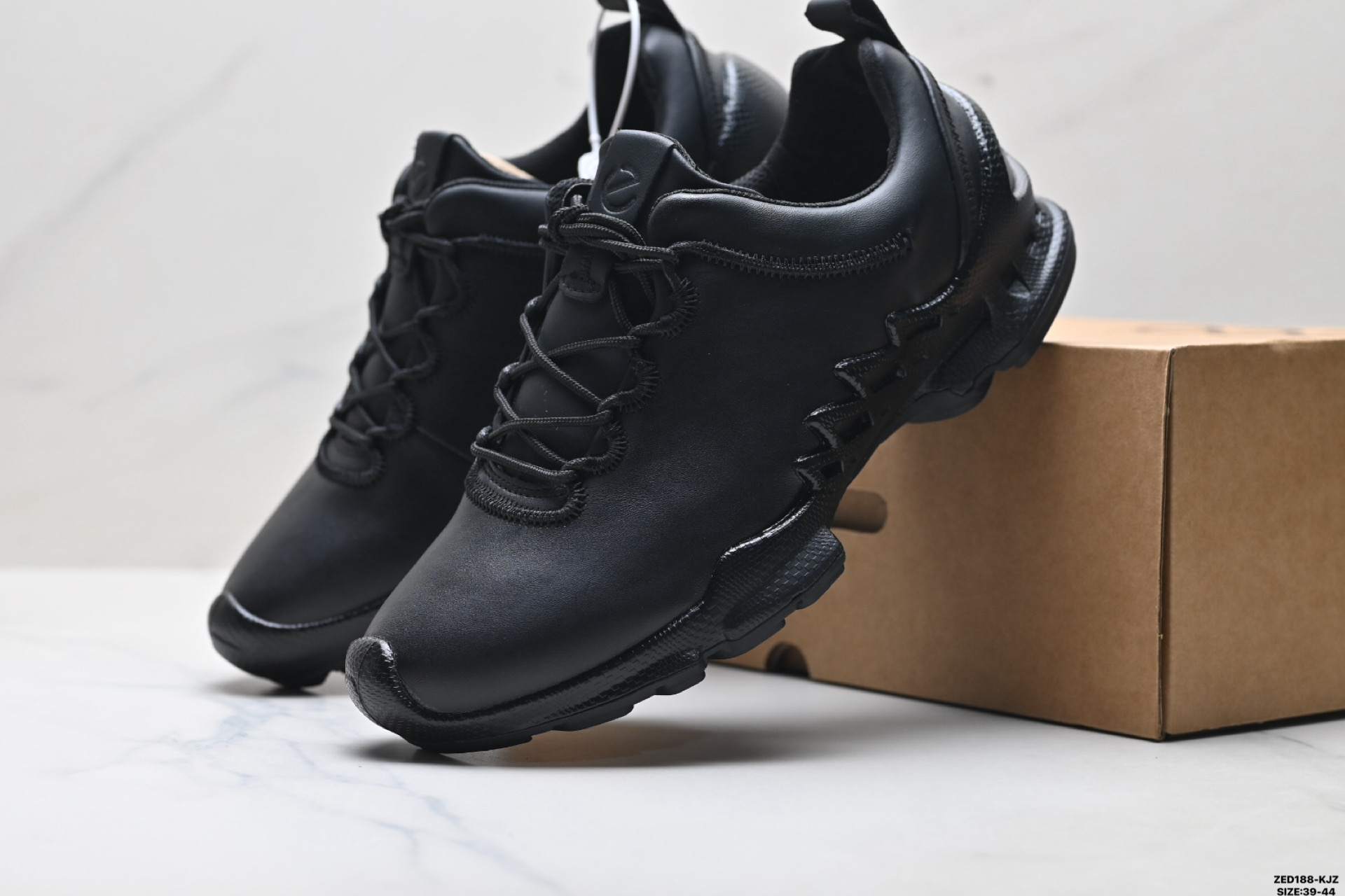 280 Ecco爱步 Biom C-Trail 健步C 舒适时尚 简约时尚 减震防滑 低帮休闲鞋 803324-510-Chinese UA Cheap High Quatity Brand Clothes Bags handbags Sneakers wholesale wholesaler seller from China Factory suppliers Fashion Clothing Shoes best Quality Beautiful Price 280 Ecco爱步 Biom C-Trail 健步C 舒适时尚 简约时尚 减震防滑 低帮休闲鞋 803324-510