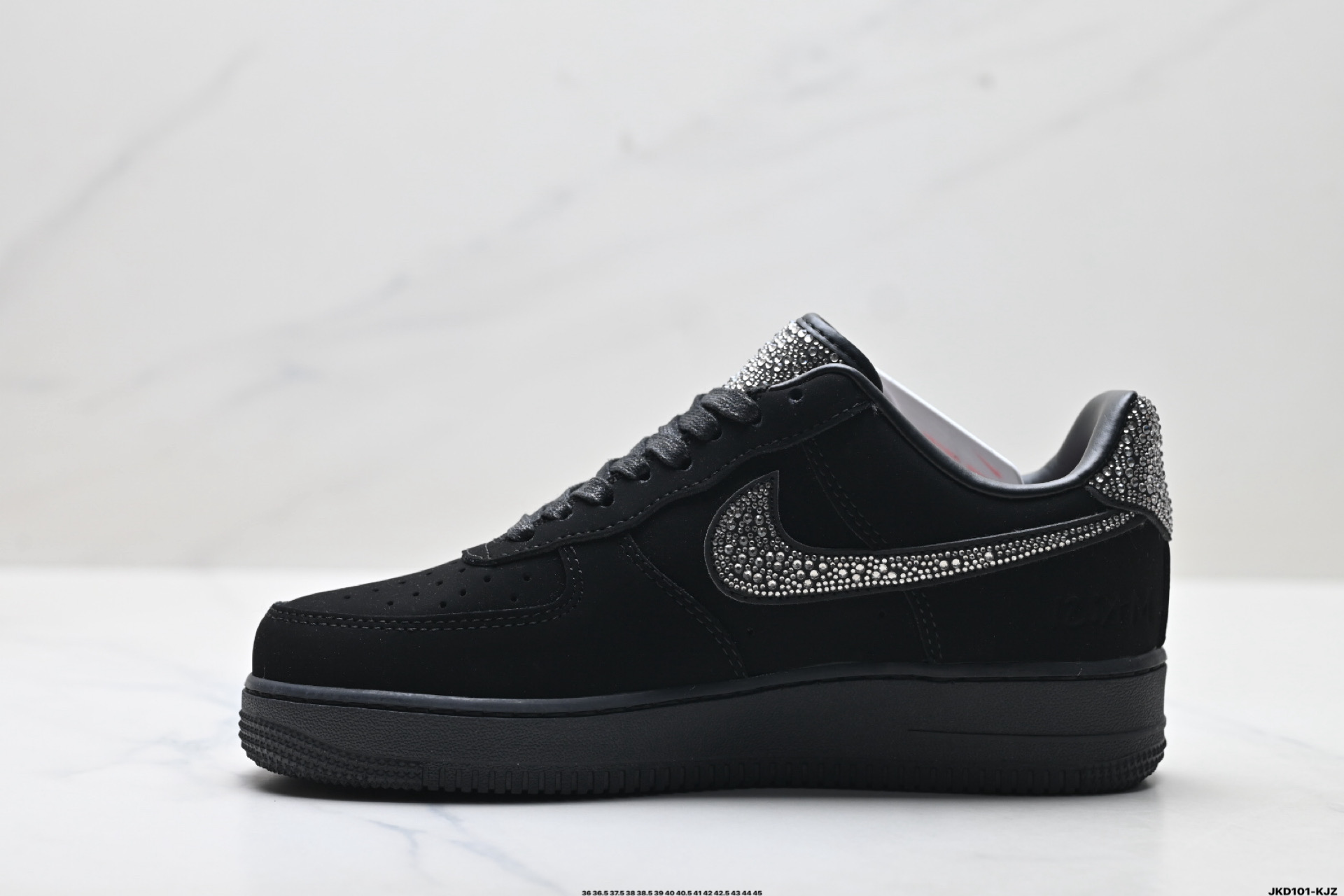 耐克Nike Air Force 1’07空军一号低帮百搭休闲运动板鞋 IQ9772-001-Top High Quatity Cheap Sneakers Fashion Clothing Clothes Bags handbags Shoes of all Brand wholesale With The best Quality And Beautiful Price from China Factory Chinese suppliers wholesaler seller 耐克Nike Air Force 1’07空军一号低帮百搭休闲运动板鞋 IQ9772-001