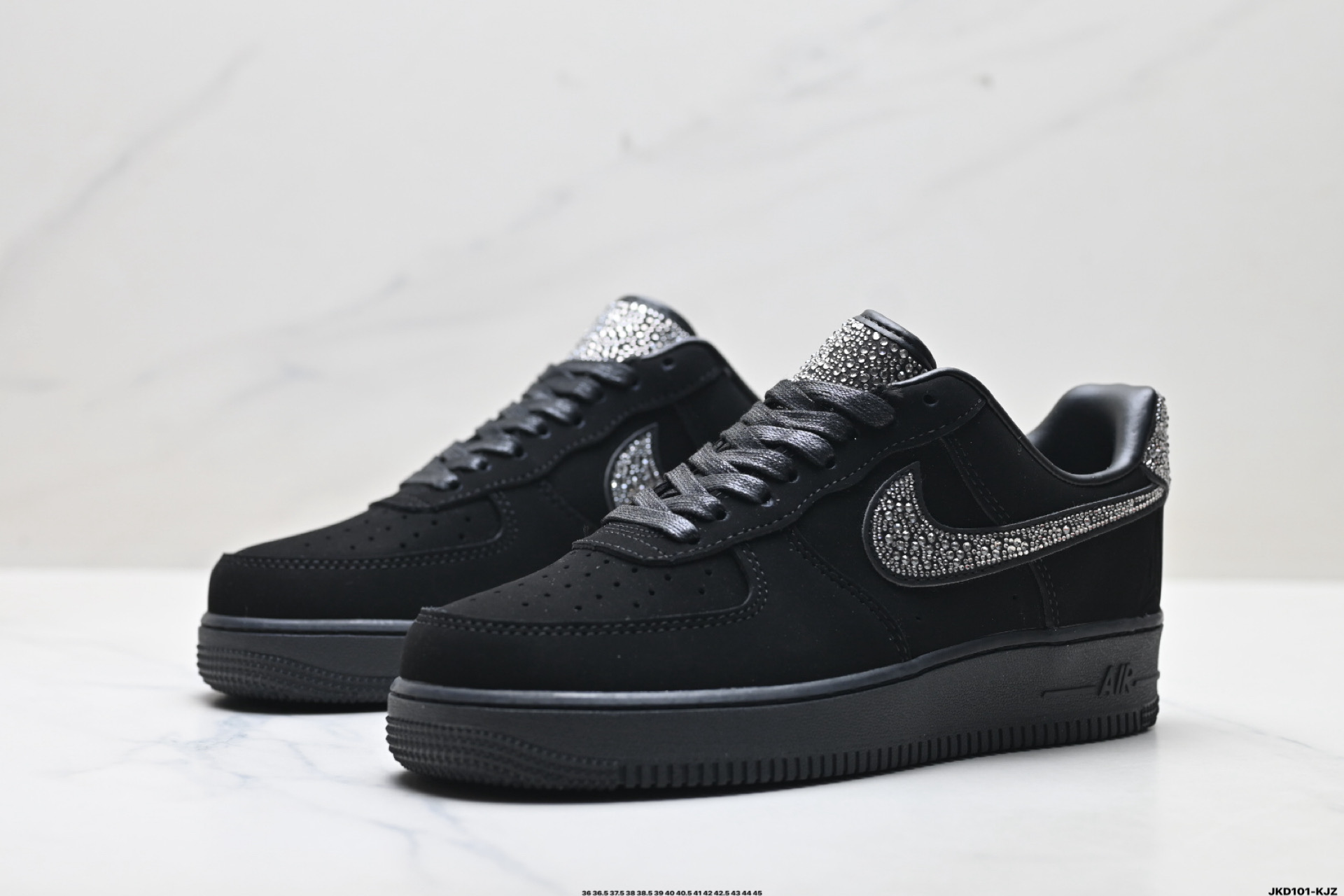 耐克Nike Air Force 1’07空军一号低帮百搭休闲运动板鞋 IQ9772-001-Top High Quatity Cheap Sneakers Fashion Clothing Clothes Bags handbags Shoes of all Brand wholesale With The best Quality And Beautiful Price from China Factory Chinese suppliers wholesaler seller 耐克Nike Air Force 1’07空军一号低帮百搭休闲运动板鞋 IQ9772-001