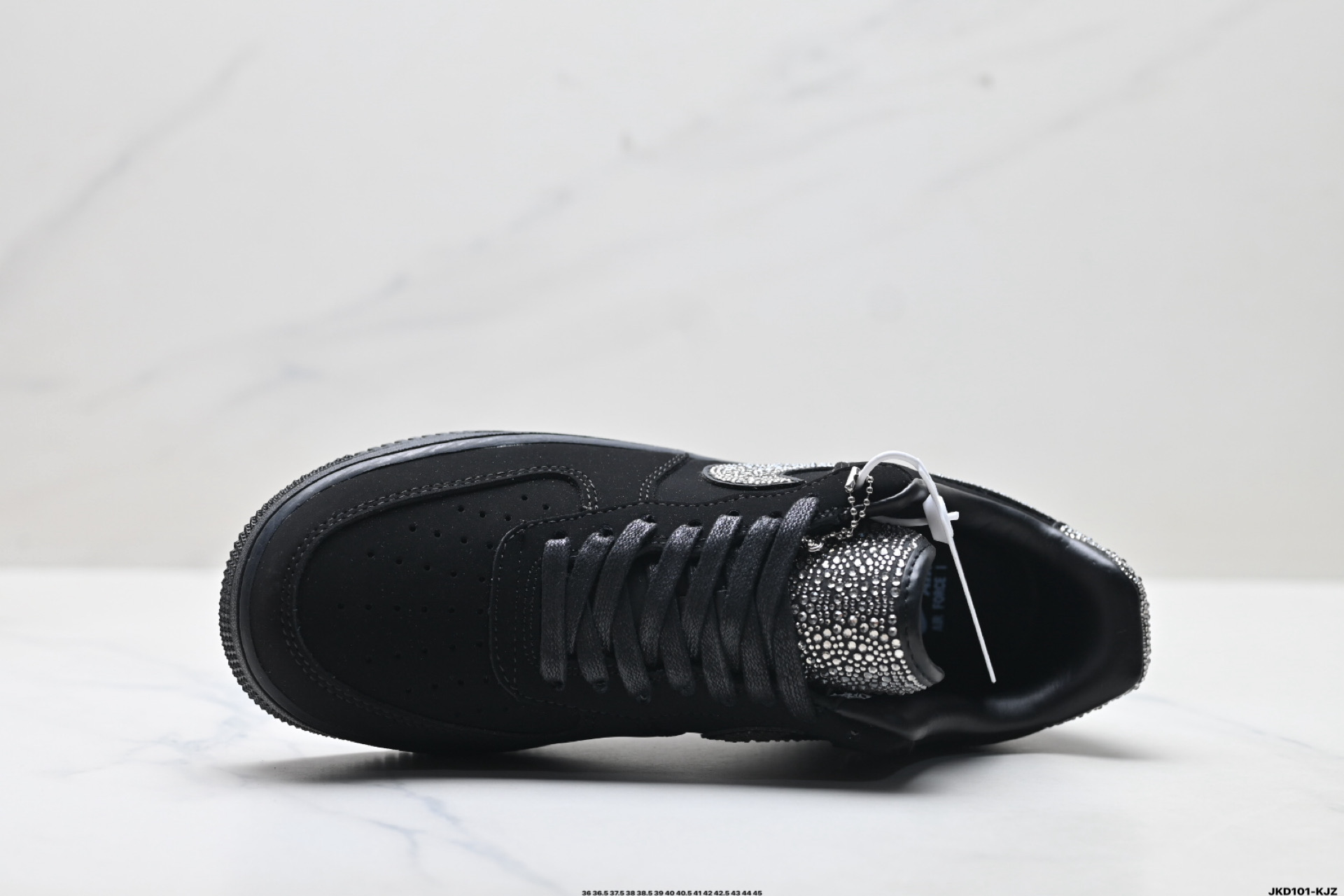 耐克Nike Air Force 1’07空军一号低帮百搭休闲运动板鞋 IQ9772-001-Top High Quatity Cheap Sneakers Fashion Clothing Clothes Bags handbags Shoes of all Brand wholesale With The best Quality And Beautiful Price from China Factory Chinese suppliers wholesaler seller 耐克Nike Air Force 1’07空军一号低帮百搭休闲运动板鞋 IQ9772-001