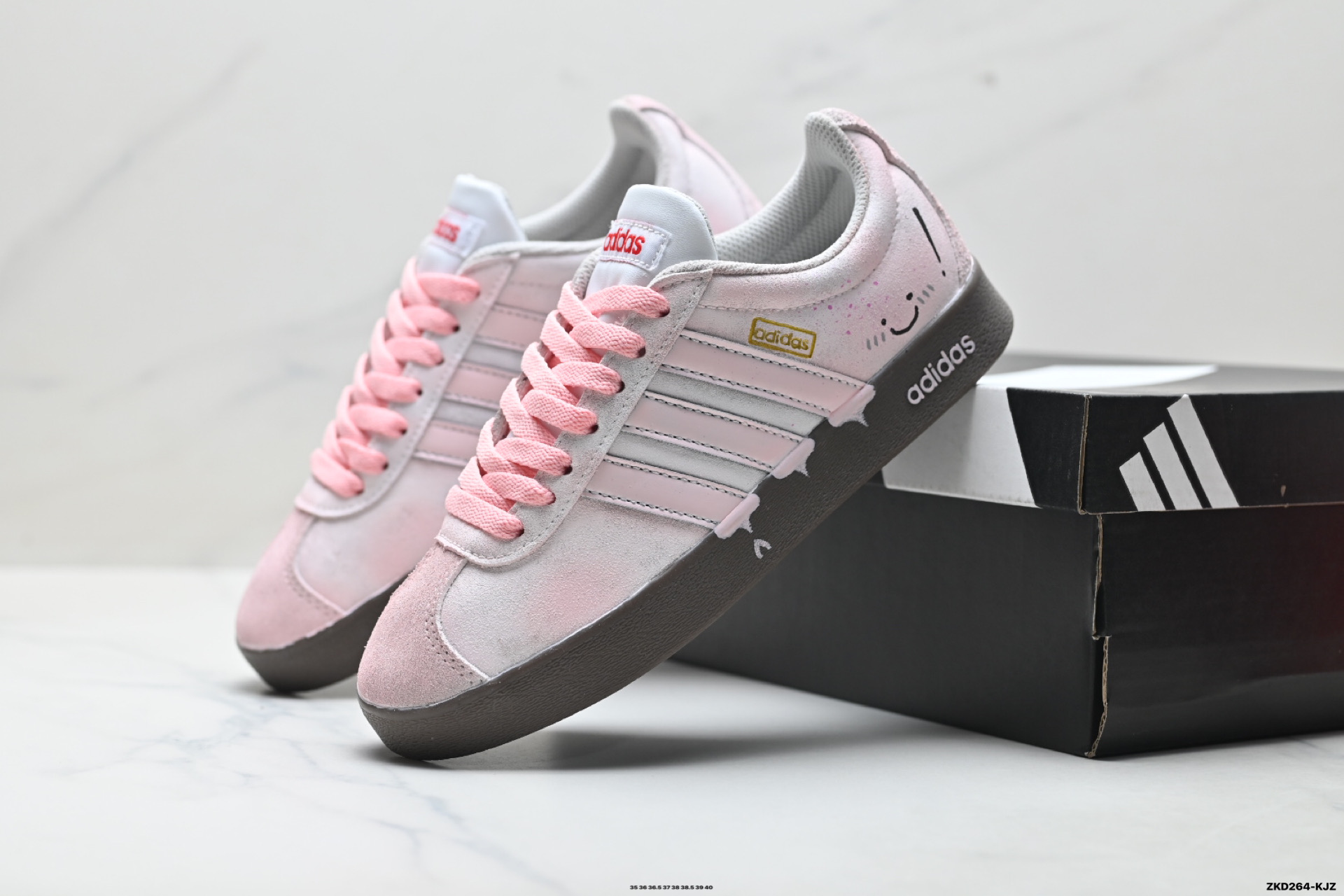 290 Adidas Vl Court Classic ‘DIY’定制 阿迪达斯 运动休闲 低帮德训T头鞋 HQ1802
